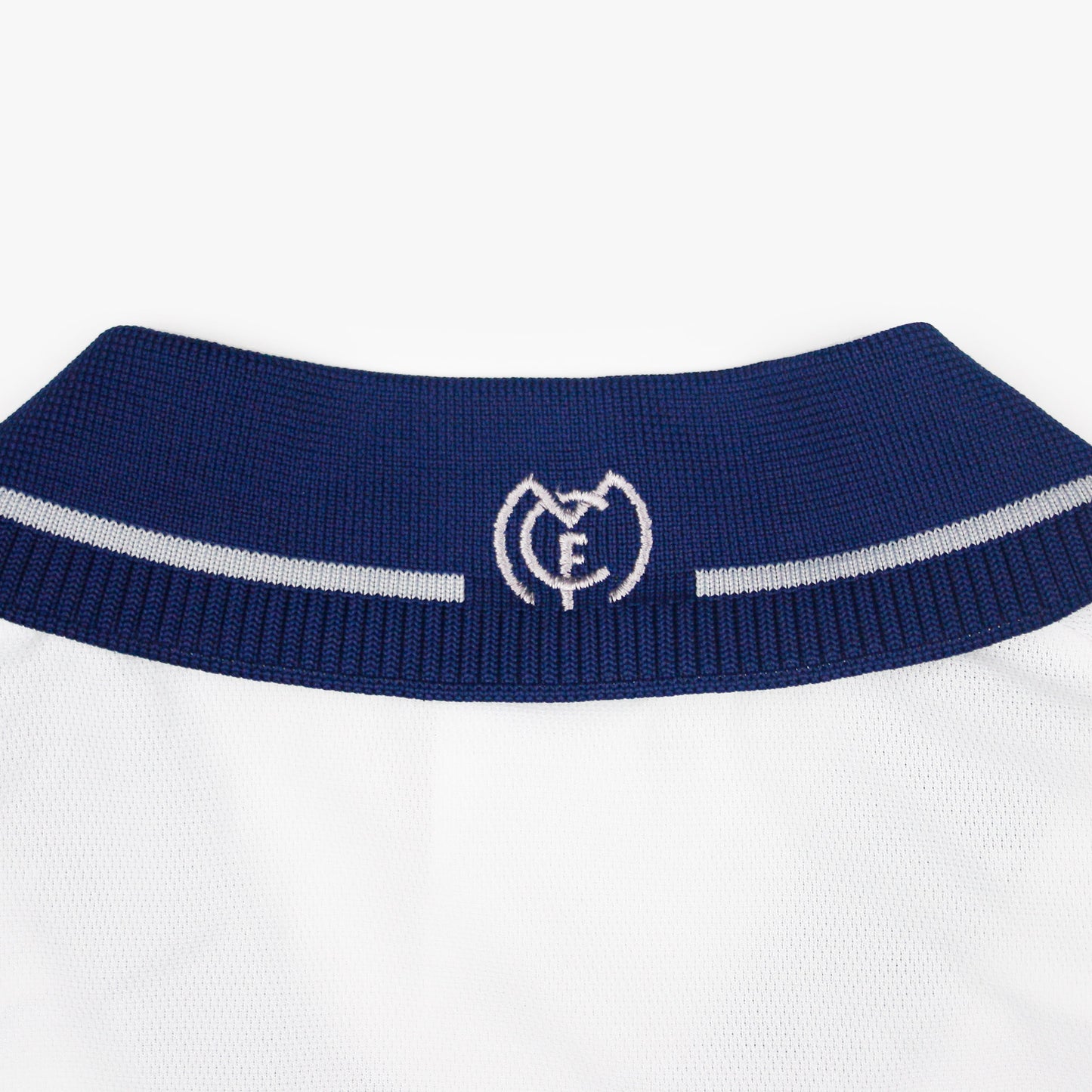 Real Madrid 00/01 • Camiseta Local • M