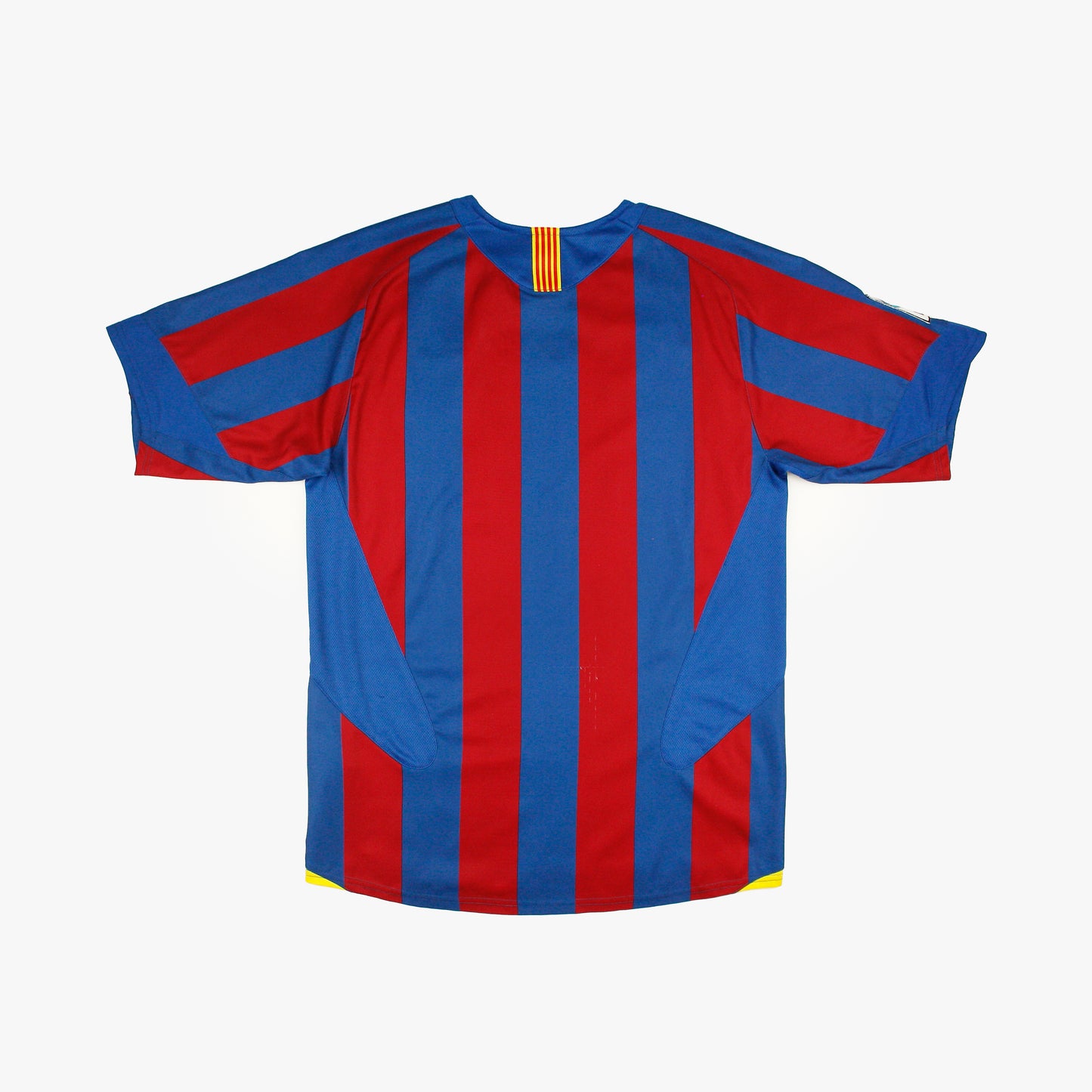 Barcelona 05/06 • Home Shirt • S