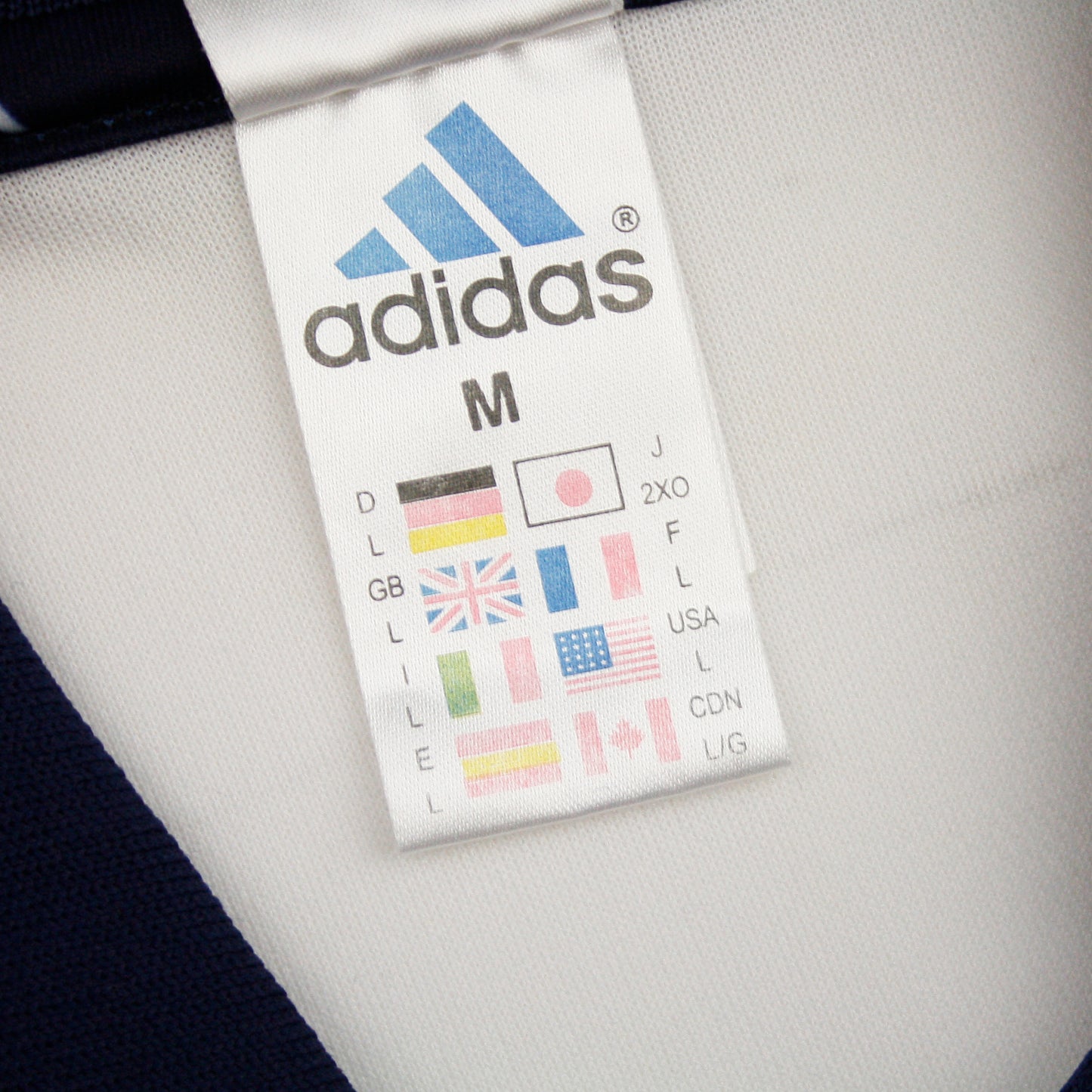 Real Madrid 00/01 • Camiseta Local • L