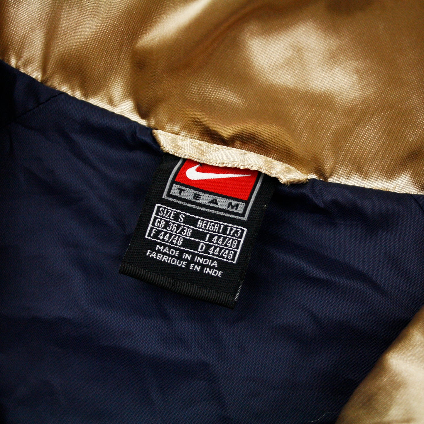 Barcelona 01/02 • Gold Track Jacket • S (M)