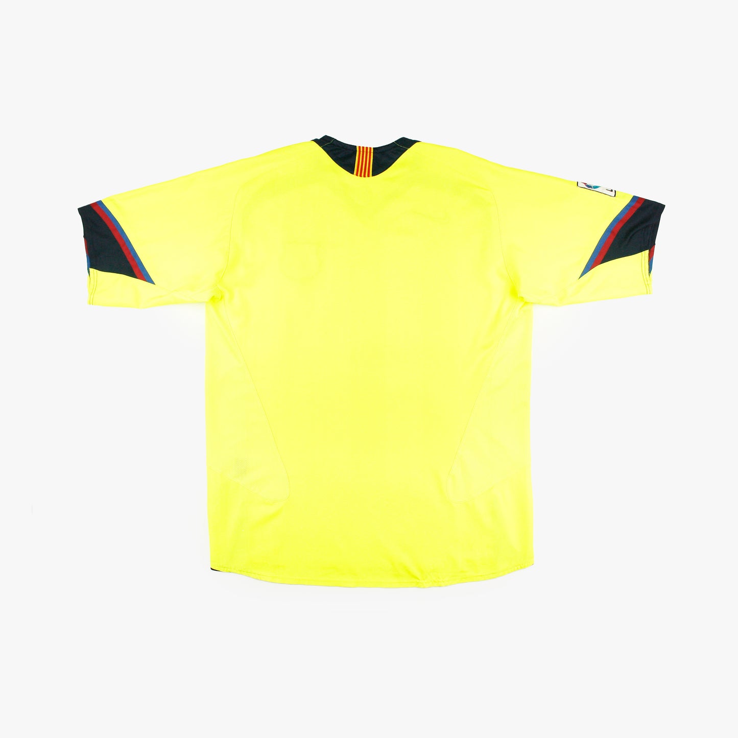Barcelona 05/06 • Away Shirt • L