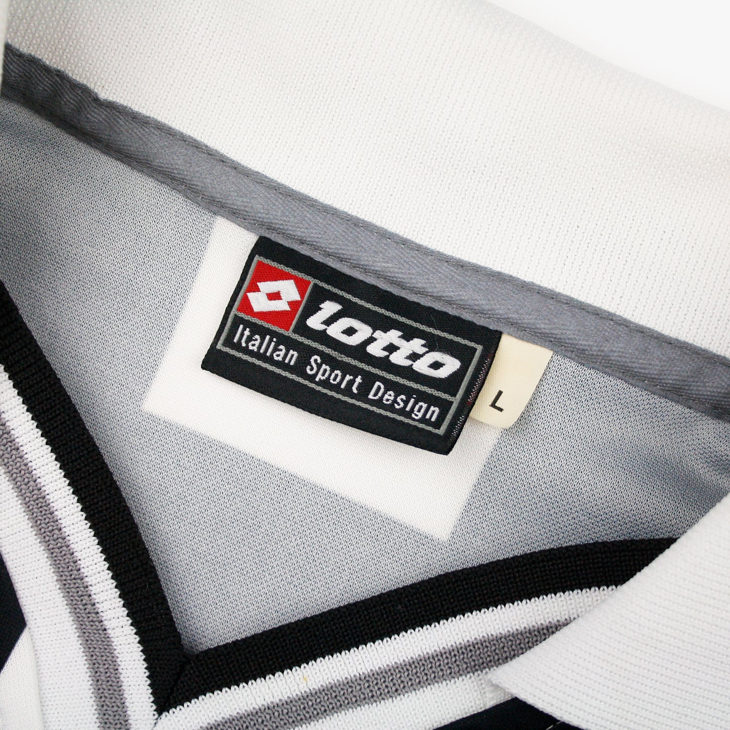 Juventus 00/01 • Home Shirt • L