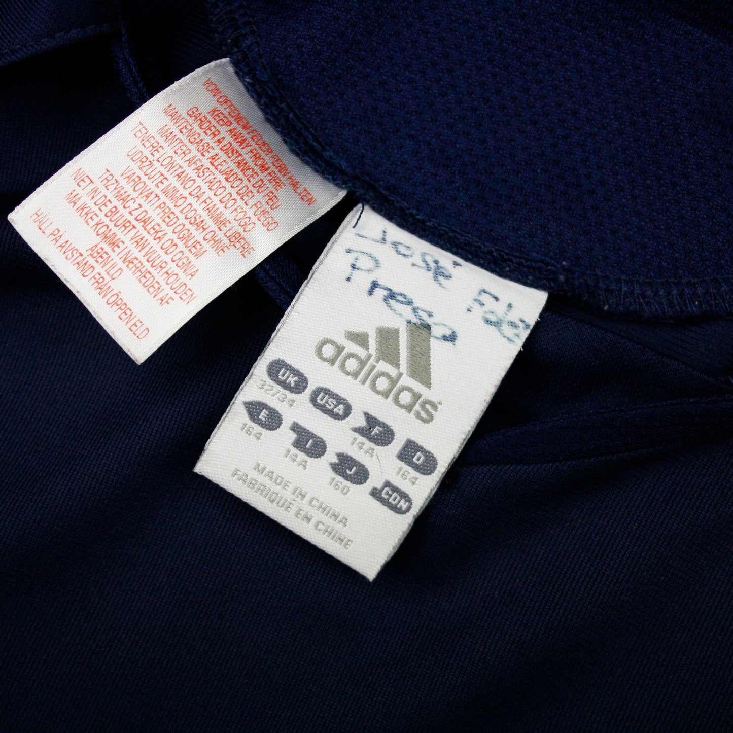 Real Madrid 05/06 • Camiseta Visitante • S • Raúl #7