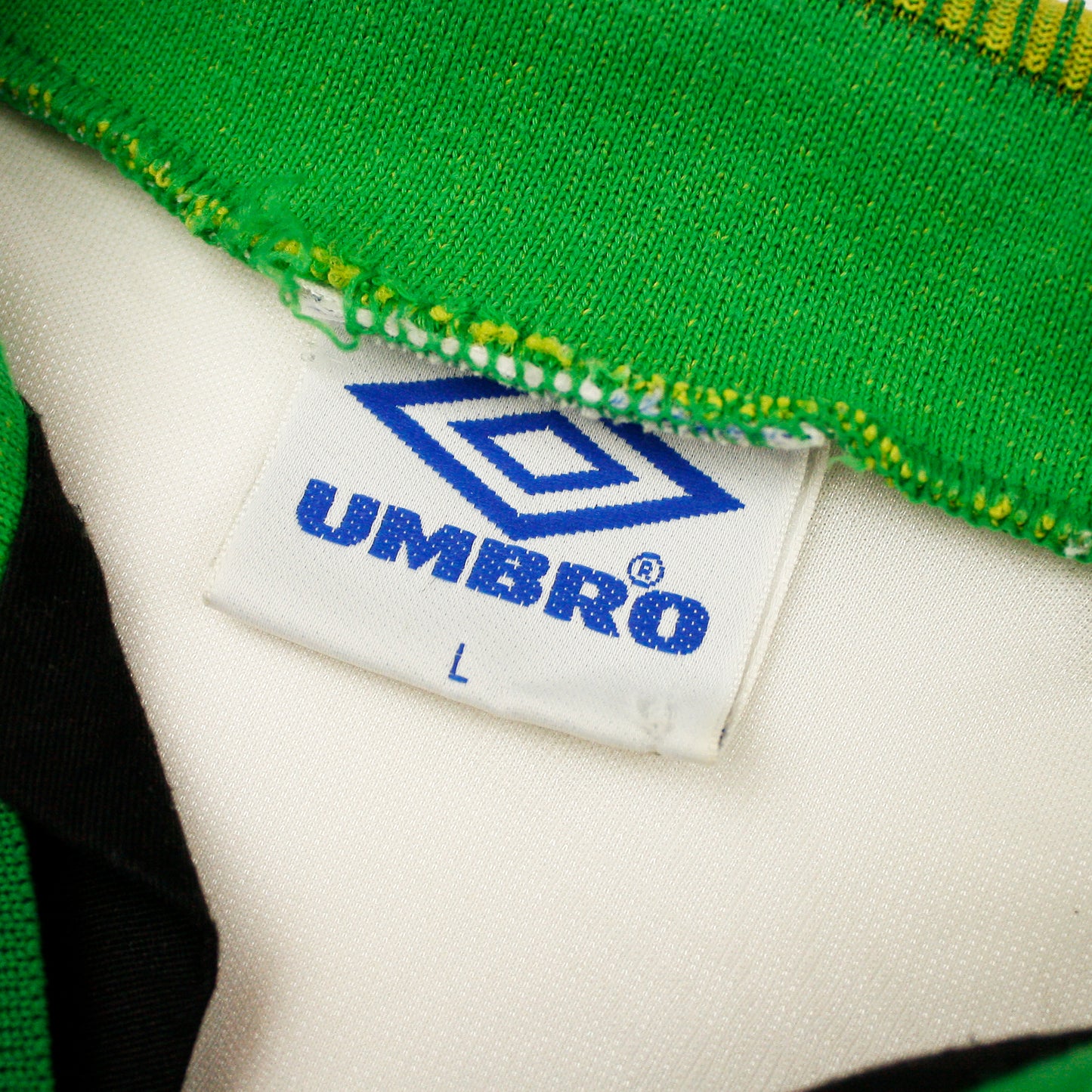 Celtic 94/95 • Third Shirt • L • #6