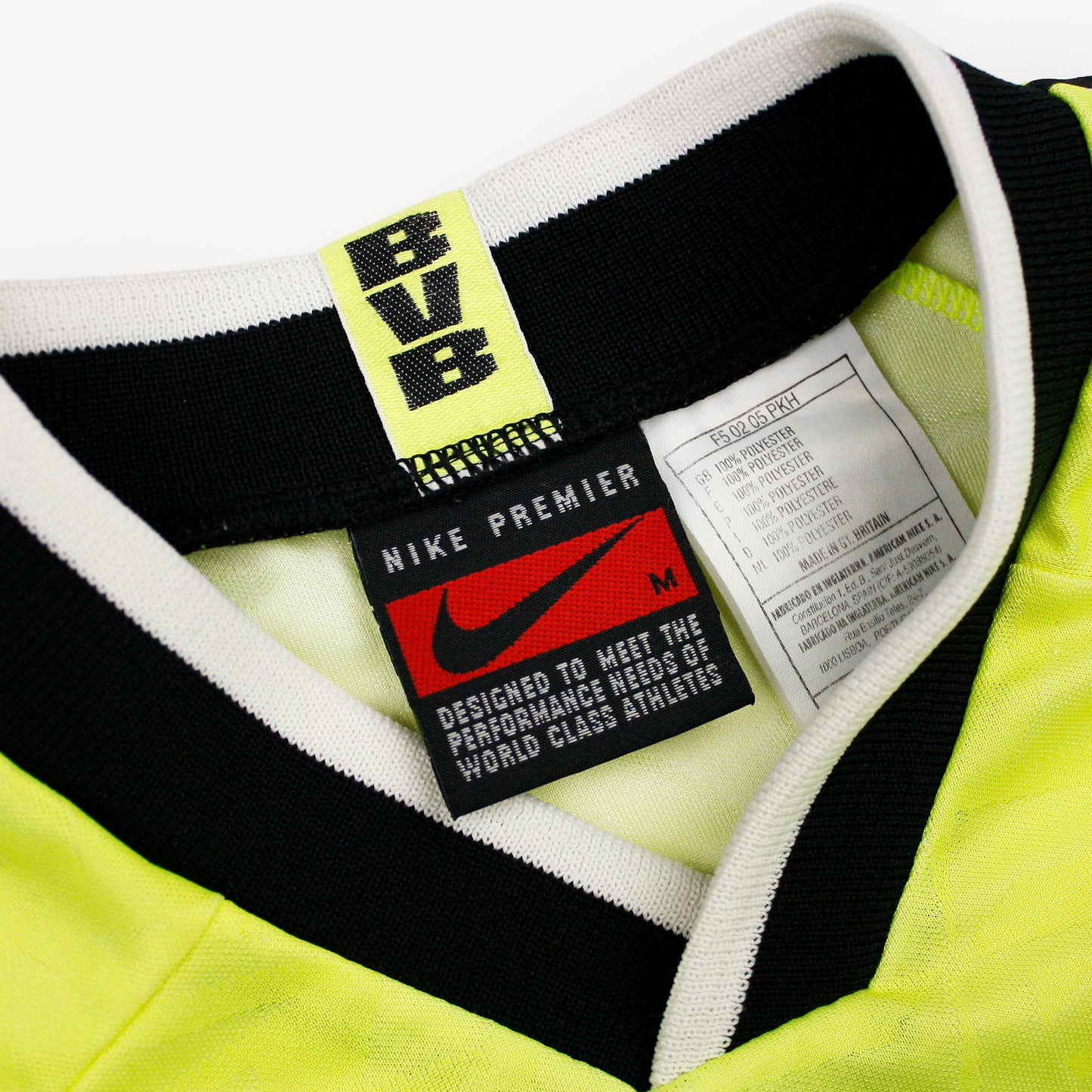 Borussia Dortmund 95/96 • Home Shirt • M • Chapuisat #9