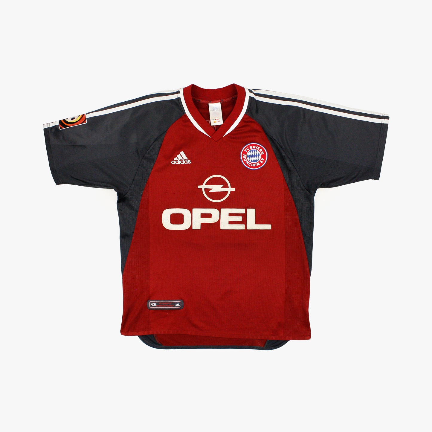 Bayern Munich 01/02 • Home Shirt • S • Pizarro #14
