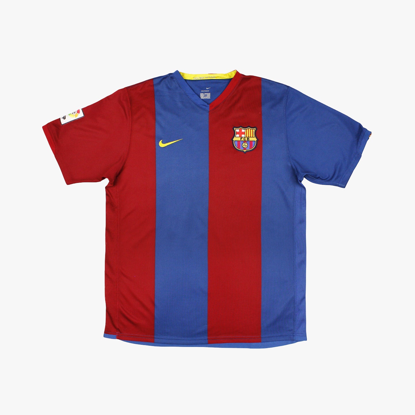 Barcelona 06/07 • Home Shirt • L • Ronaldinho #10