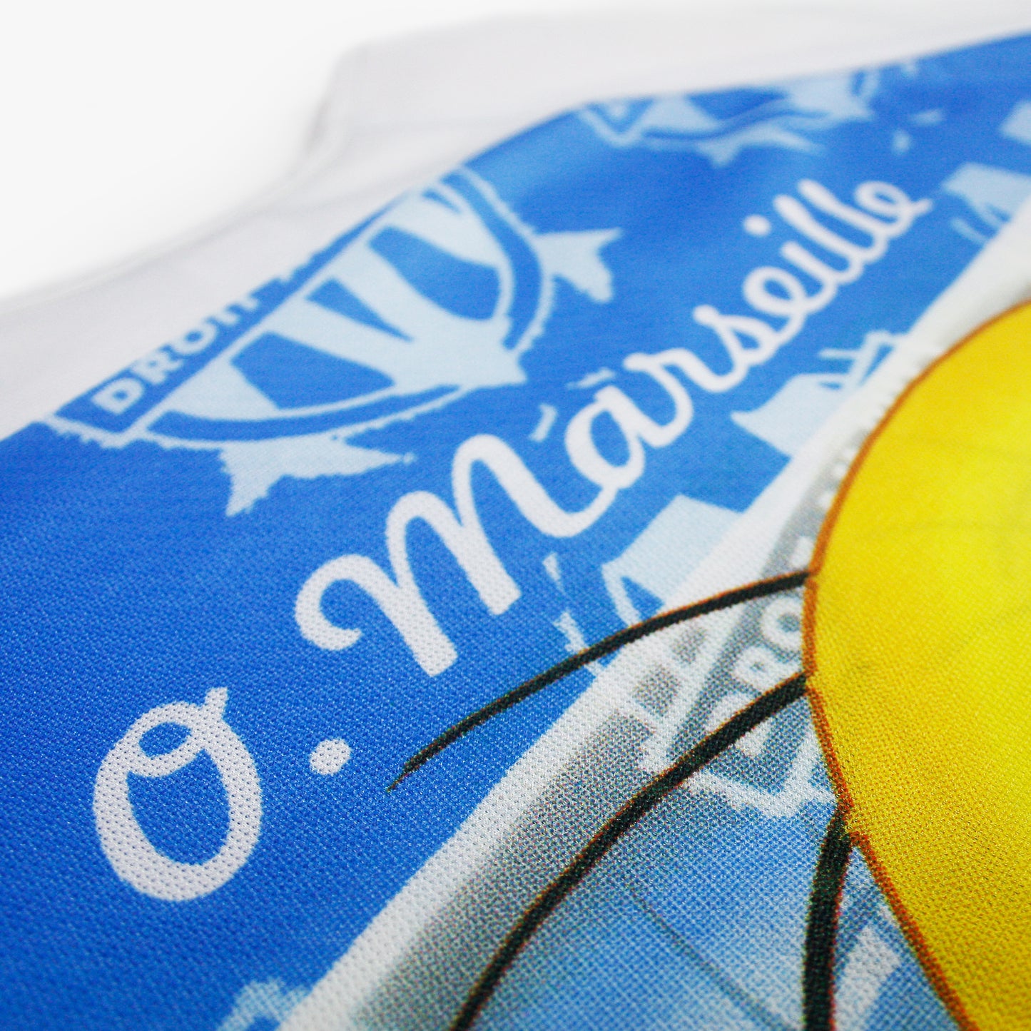 Marseille 01/02 • Looney Tunes Promotional T-Shirt • M