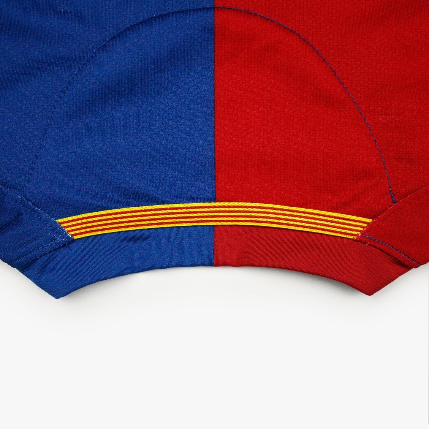 Barcelona 08/09 • Home Shirt • L