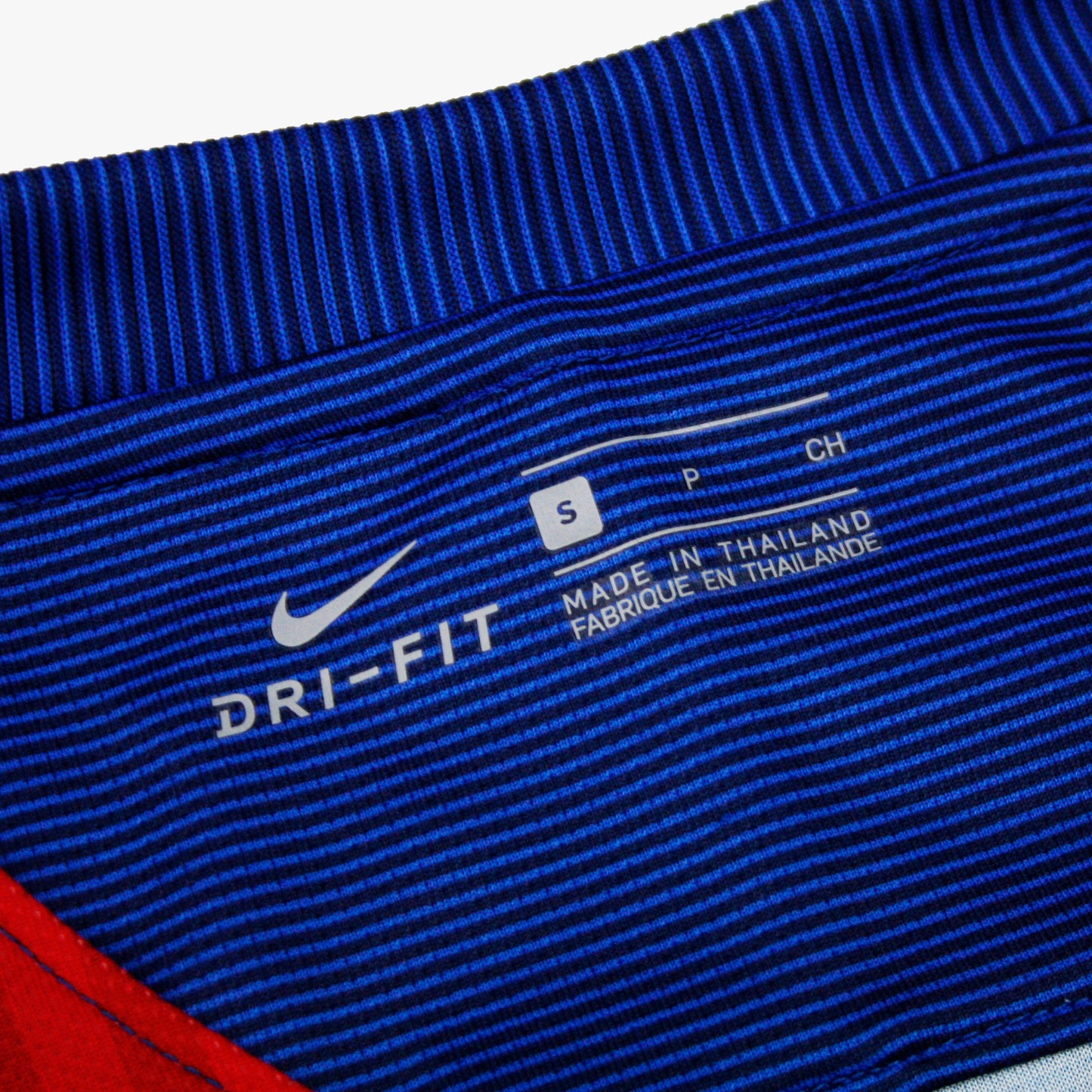 Barcelona 16/17 • Home Shirt • S • Messi #10