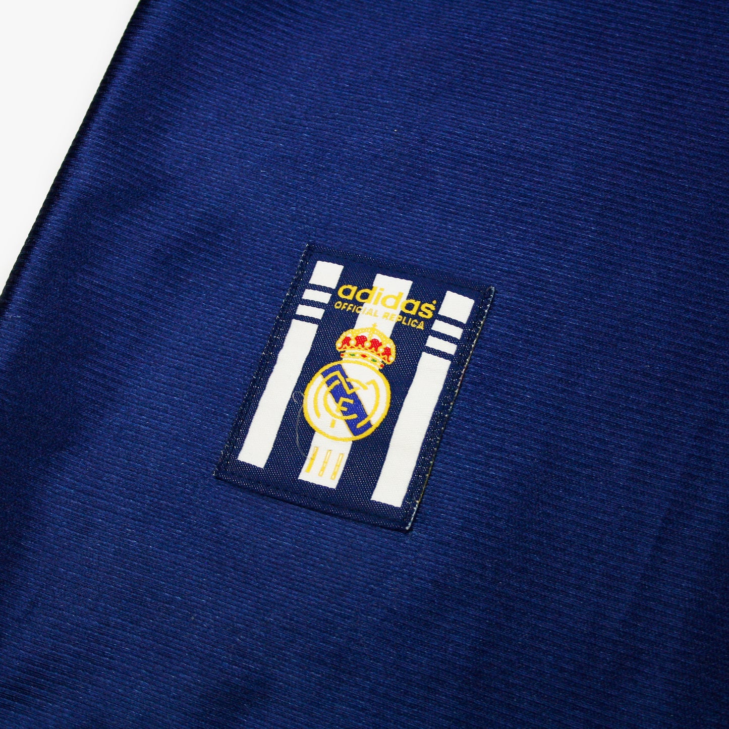 Real Madrid 98/99 • Camiseta Visitante • M