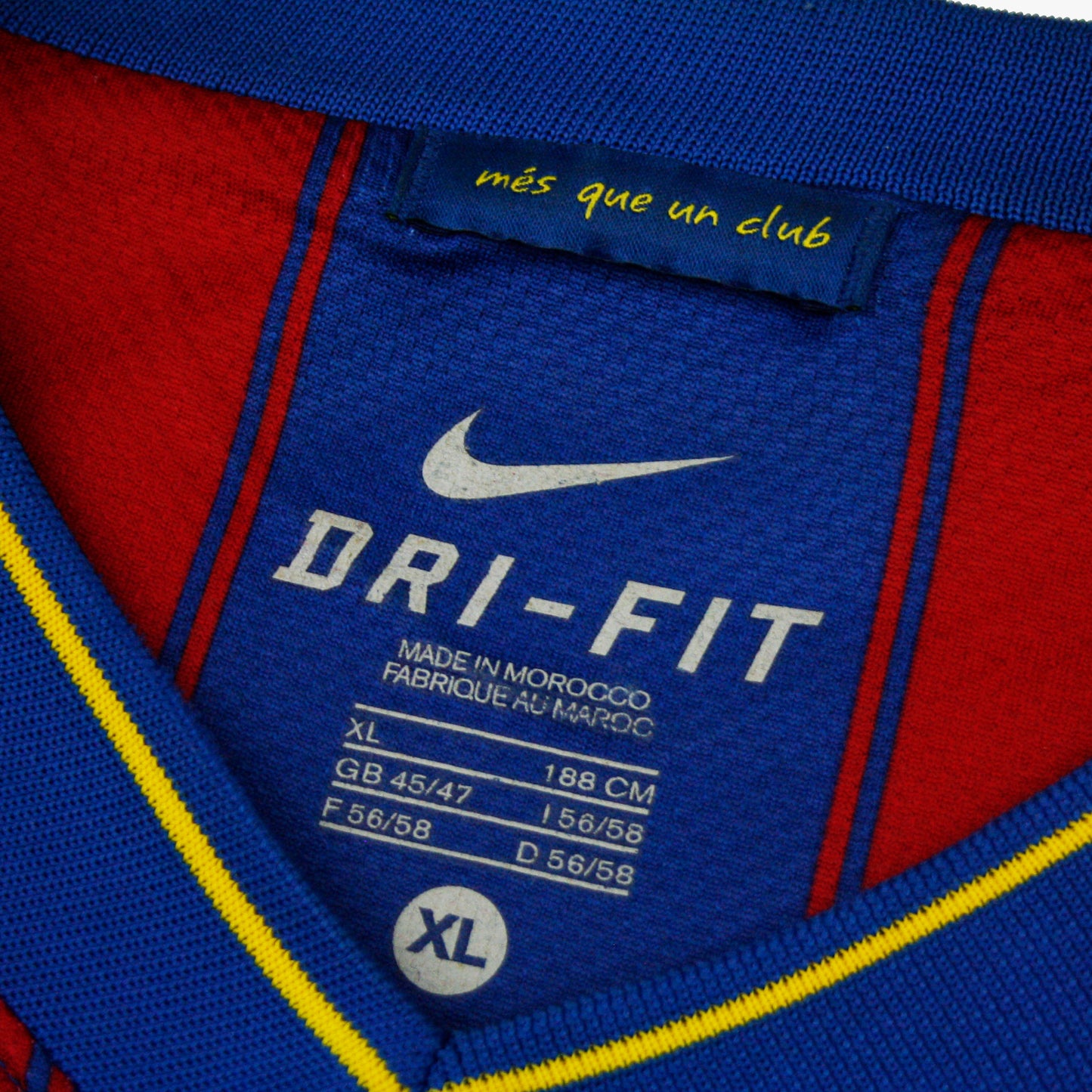Barcelona 09/10 • Home Shirt • XL