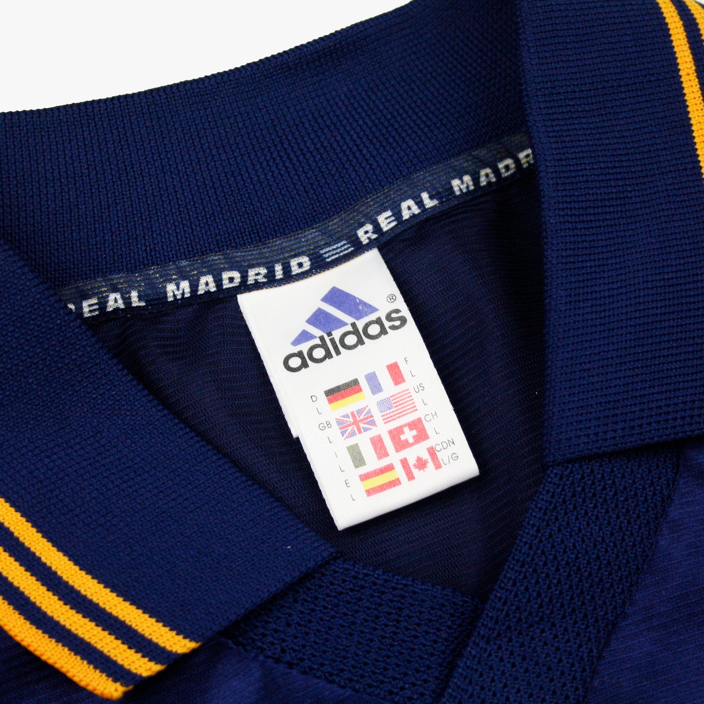 Real Madrid 98/99 • Camiseta Tercera • L