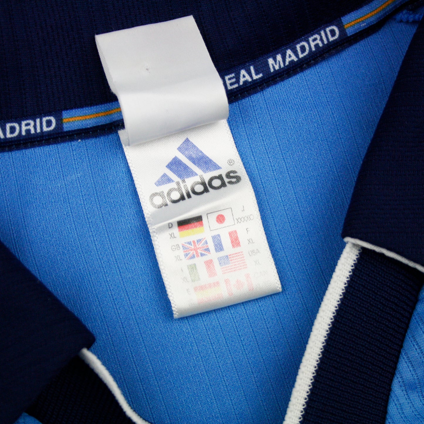 Real Madrid 99/00 • Camiseta Tercera • XL