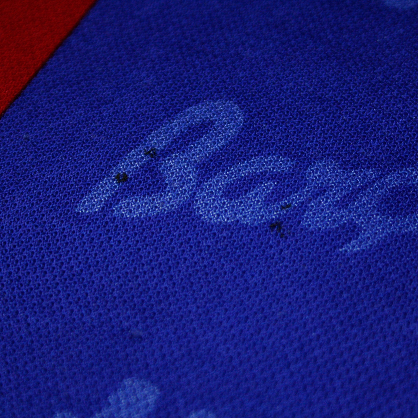 Barcelona 95/97 • Home Shirt • XL