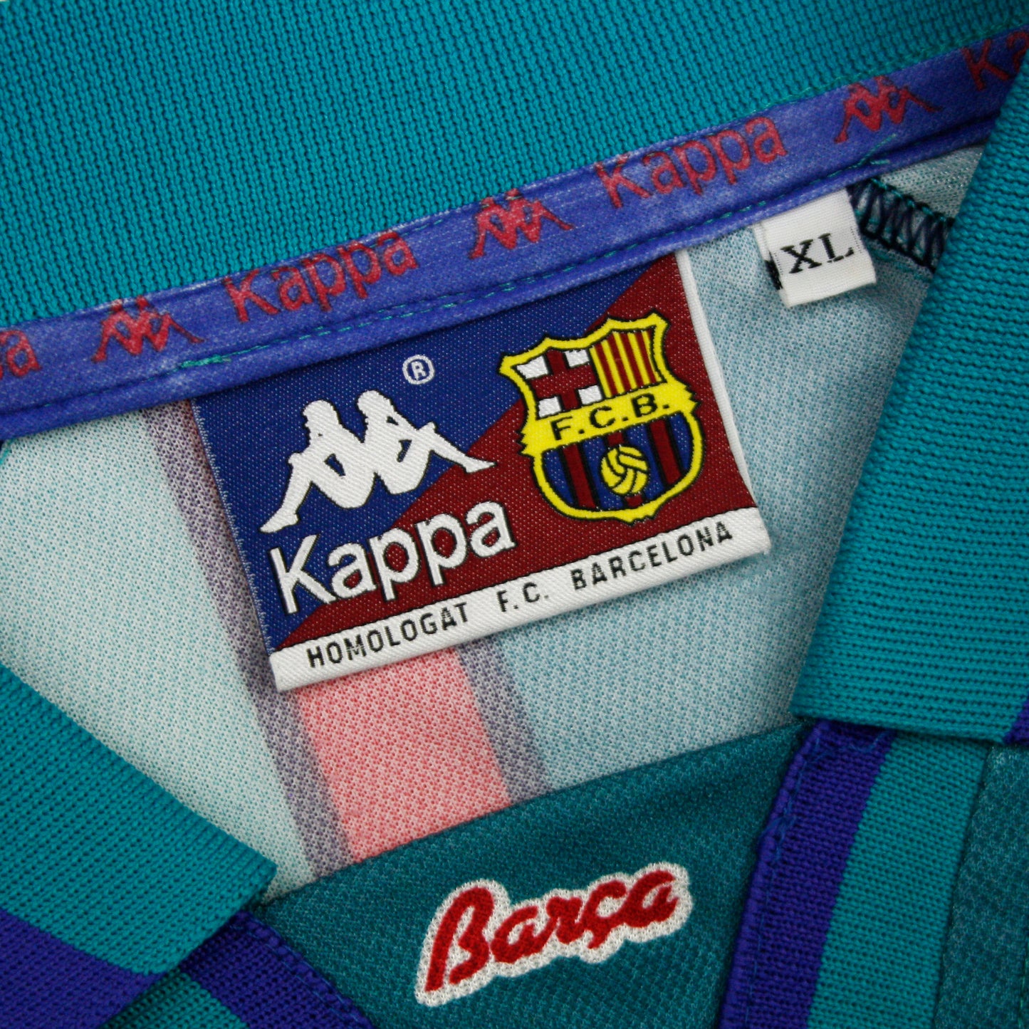 Barcelona 95/97 • Away Shirt • XL