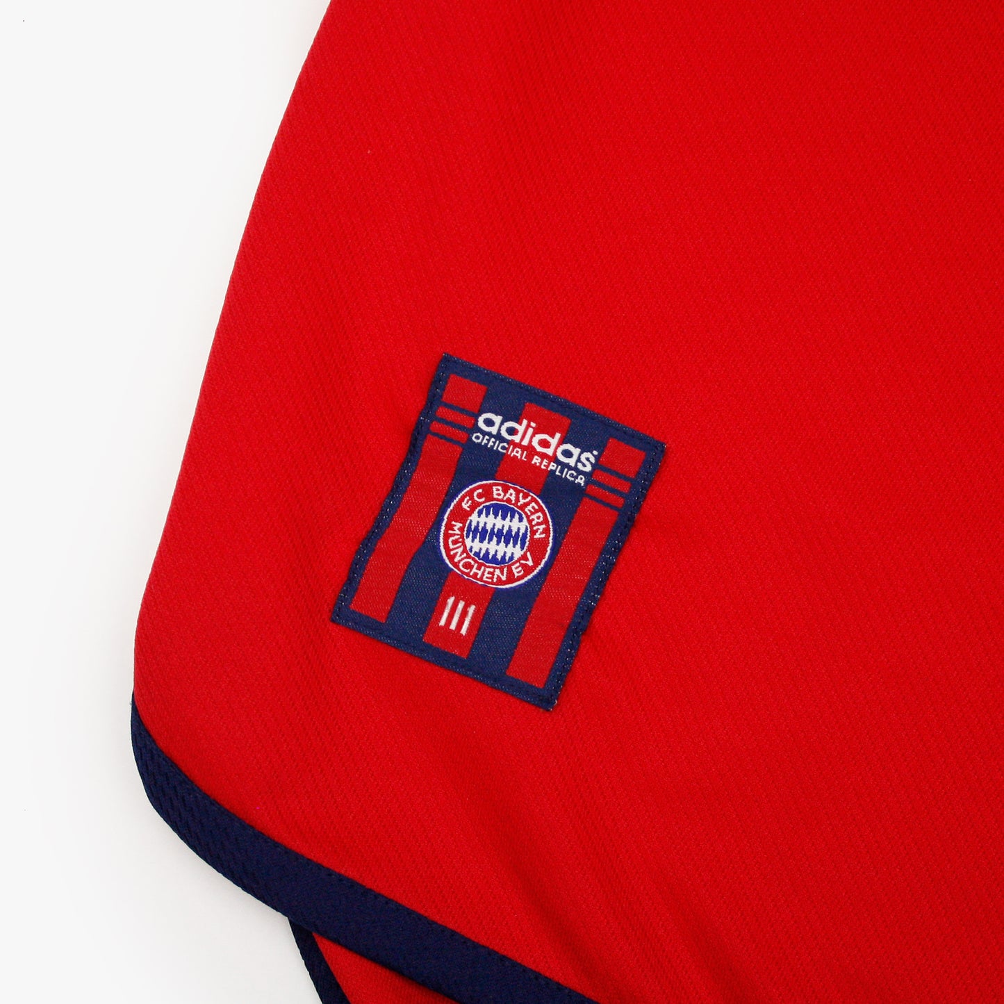 Bayern Munich 99/01 • Home Shirt • XL • Basler #14
