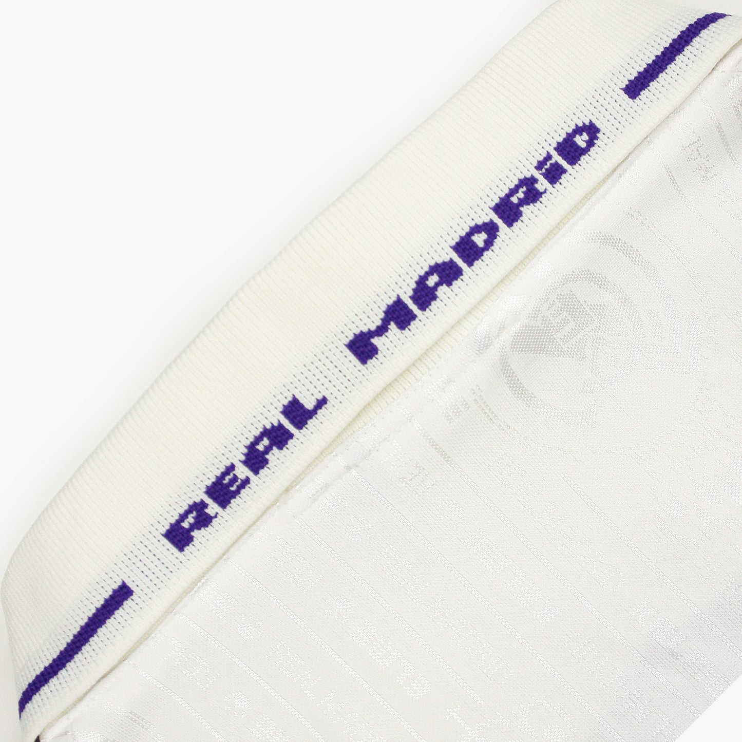 Real Madrid 96/97 • Home Shirt • XL