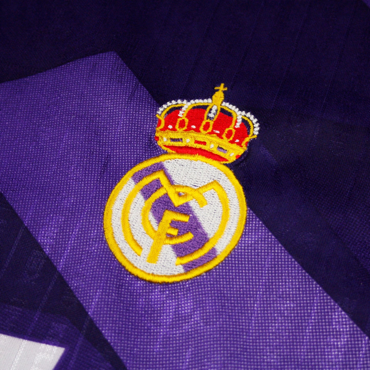 Real Madrid 96/97 • Camiseta Visitante • M (L)