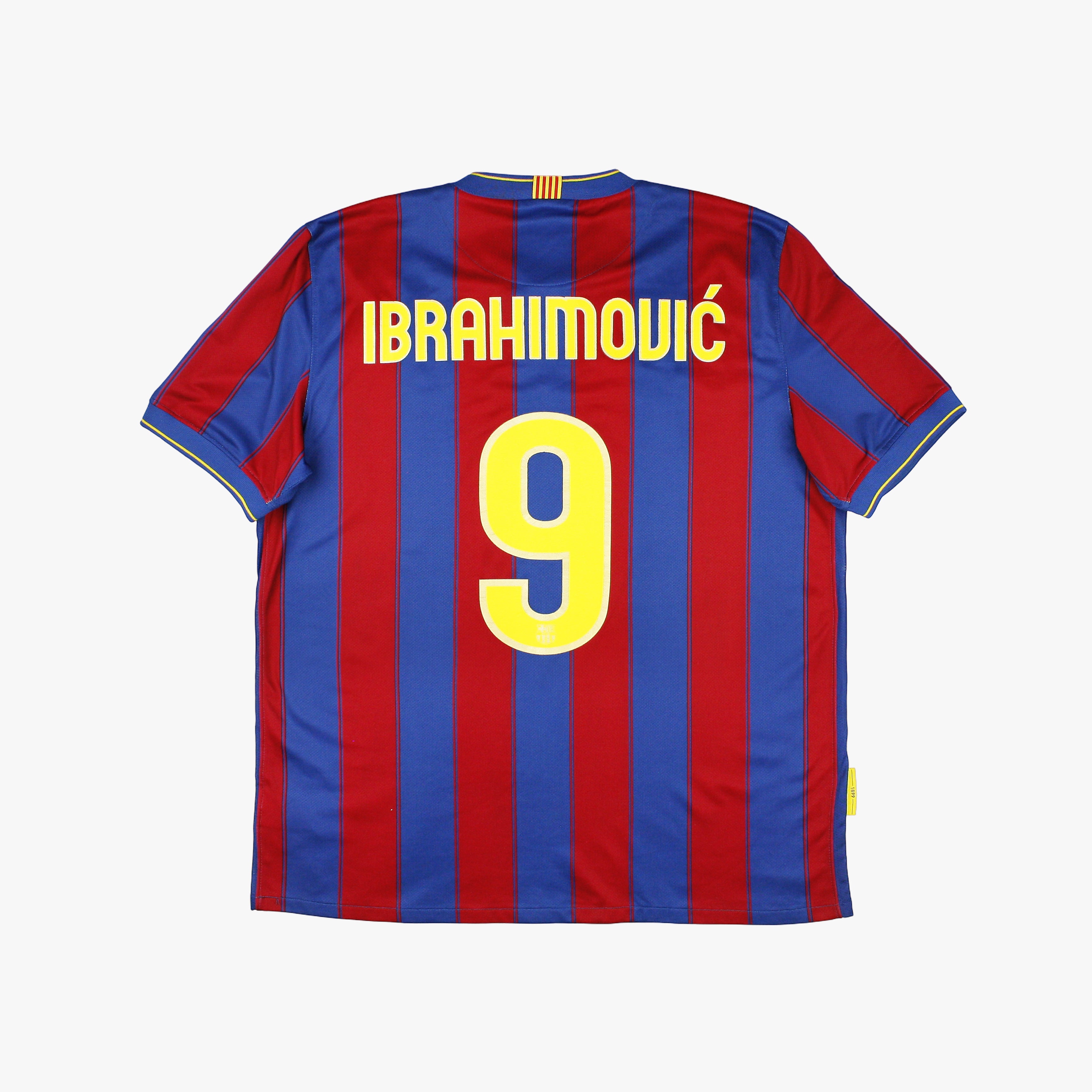 Barcelona 09/10 • Home Shirt • XL • Ibrahimović #9