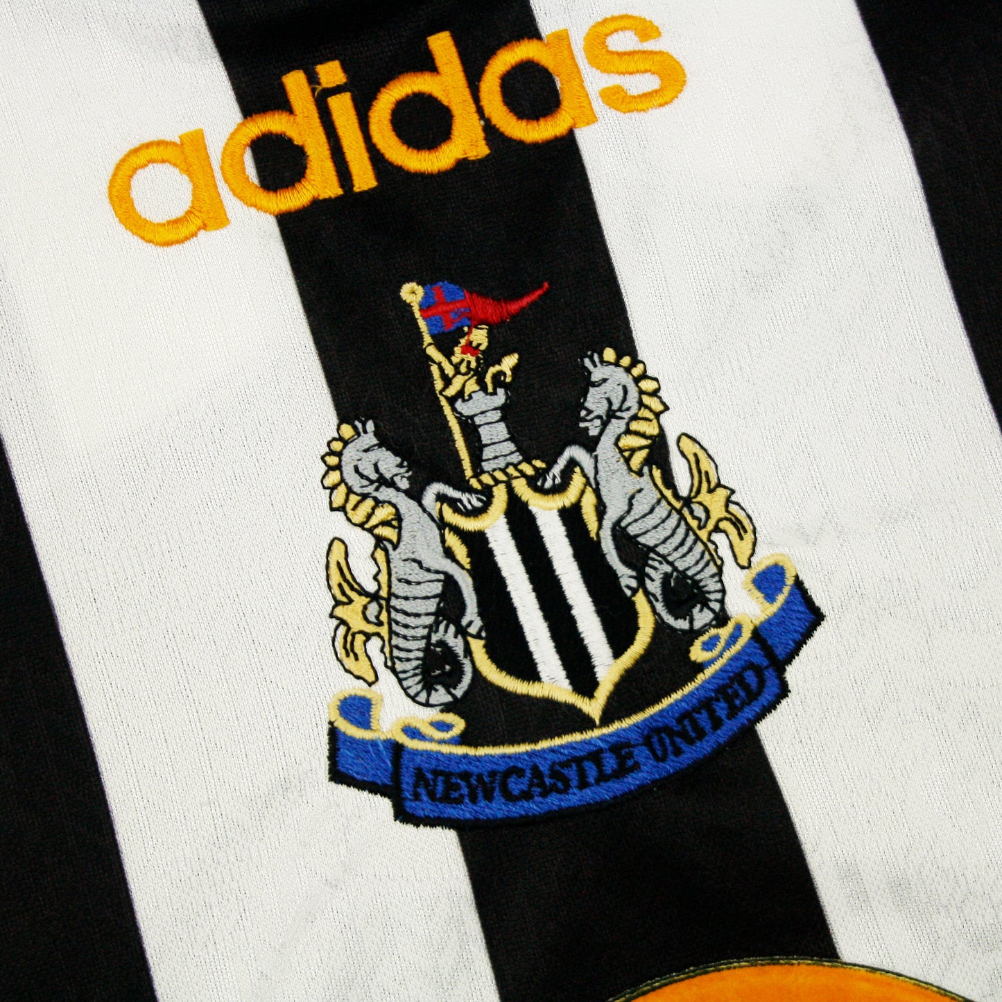 Newcastle United 97/99 • Camiseta Local • M