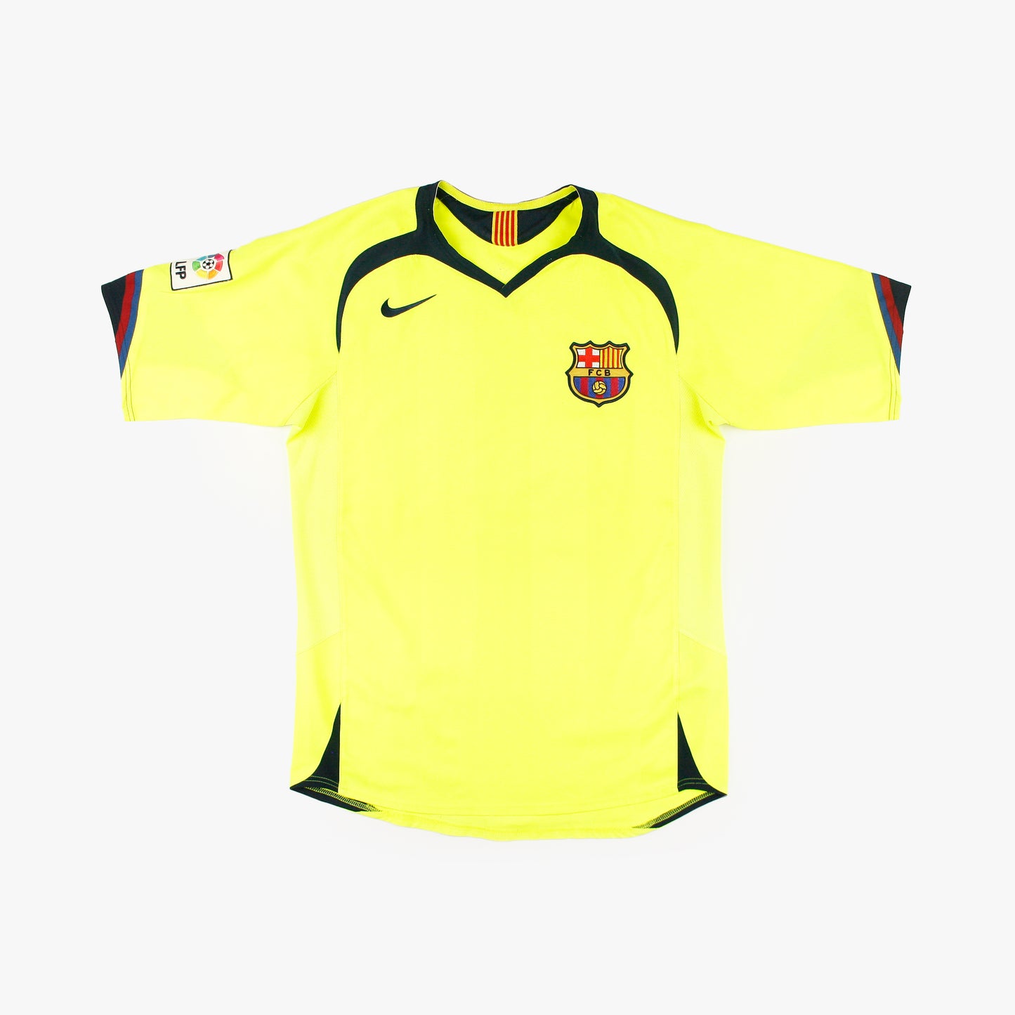 Barcelona 05/06 • Camiseta Visitante • S (M)