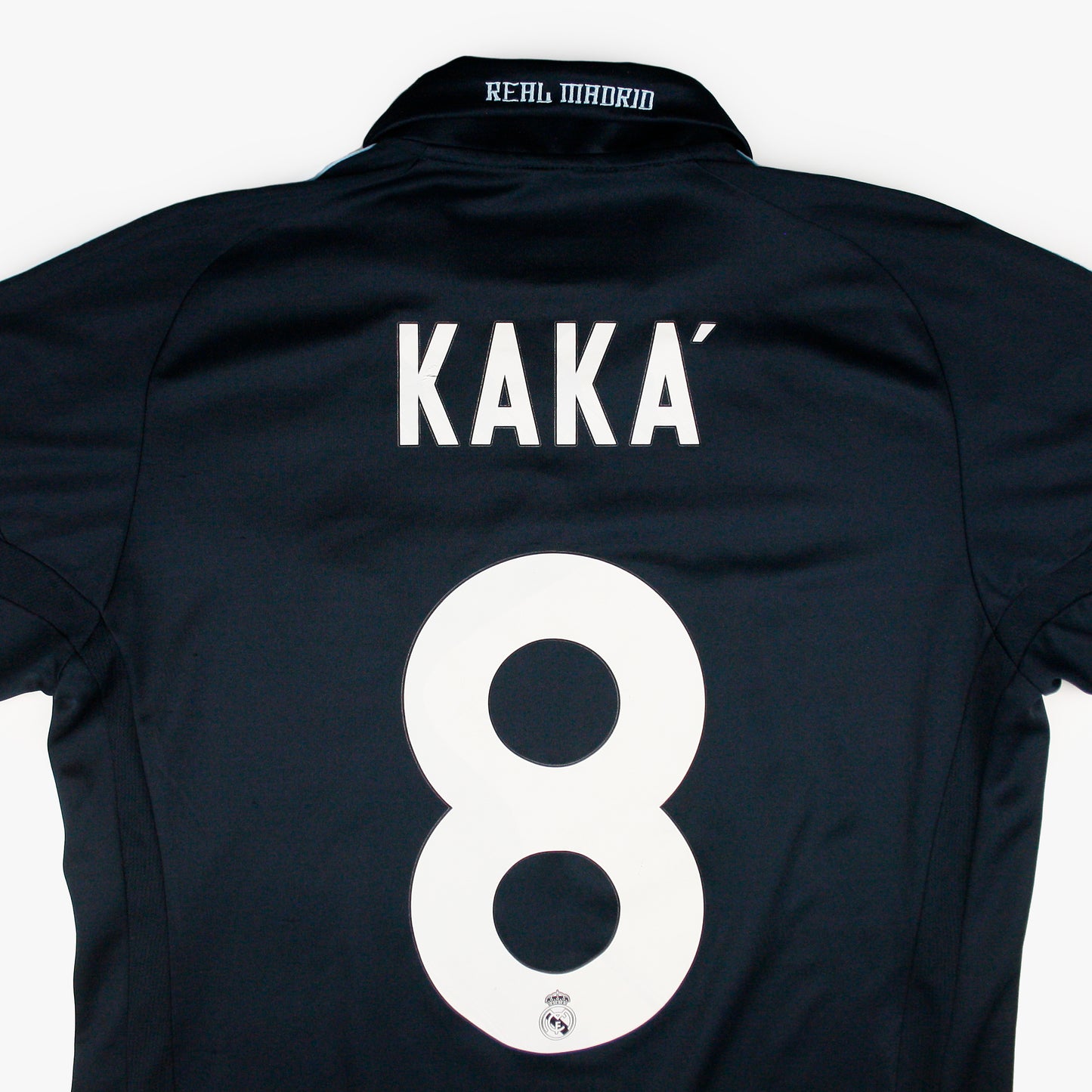 Real Madrid 09/10 • Camiseta Visitante • S • Kaká #8