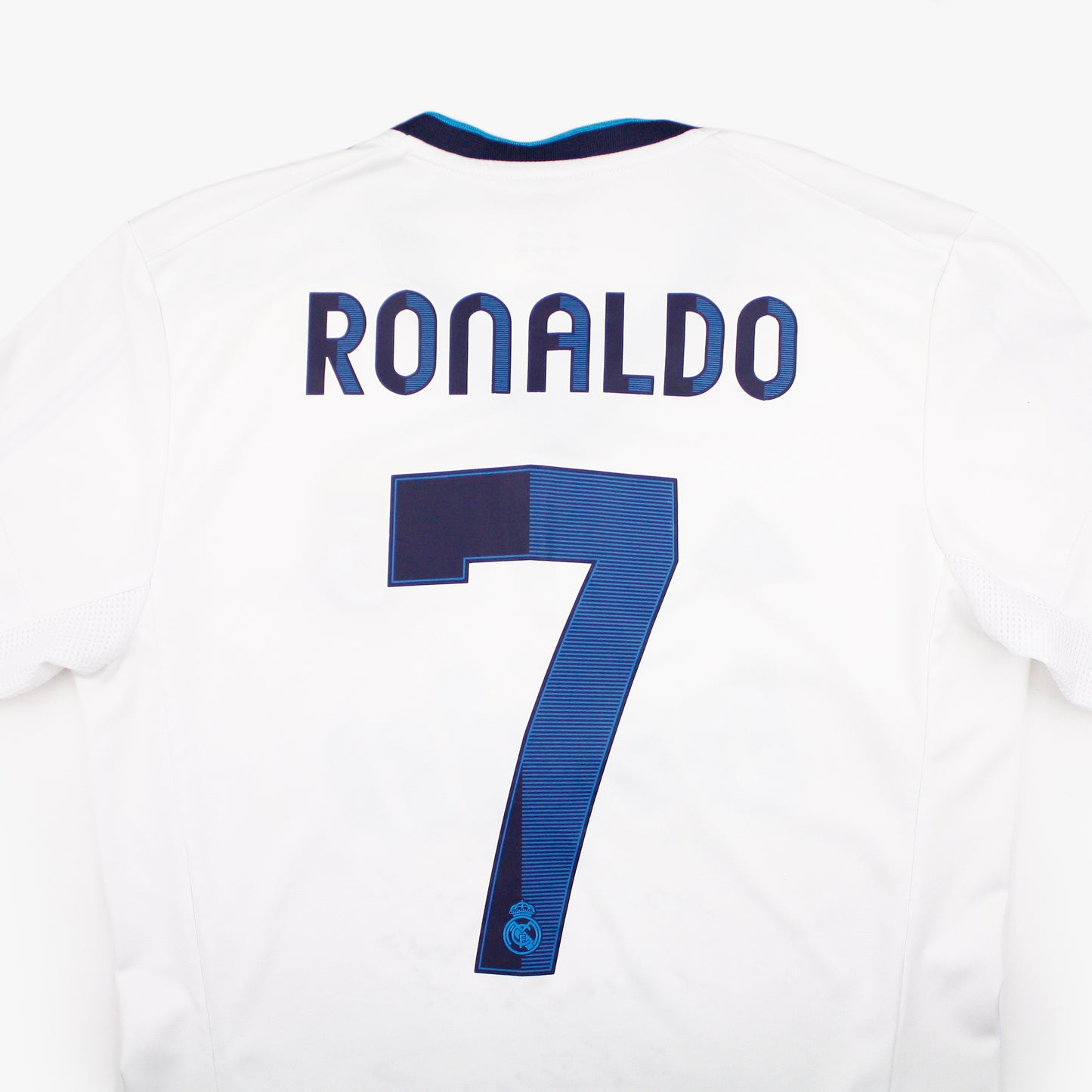 Real Madrid 12/13 • Home Shirt *Signed* • S • Ronaldo #7