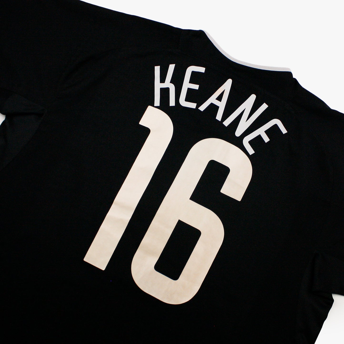 Manchester United 03/05 • Camiseta Visitante • XL • Keane #16
