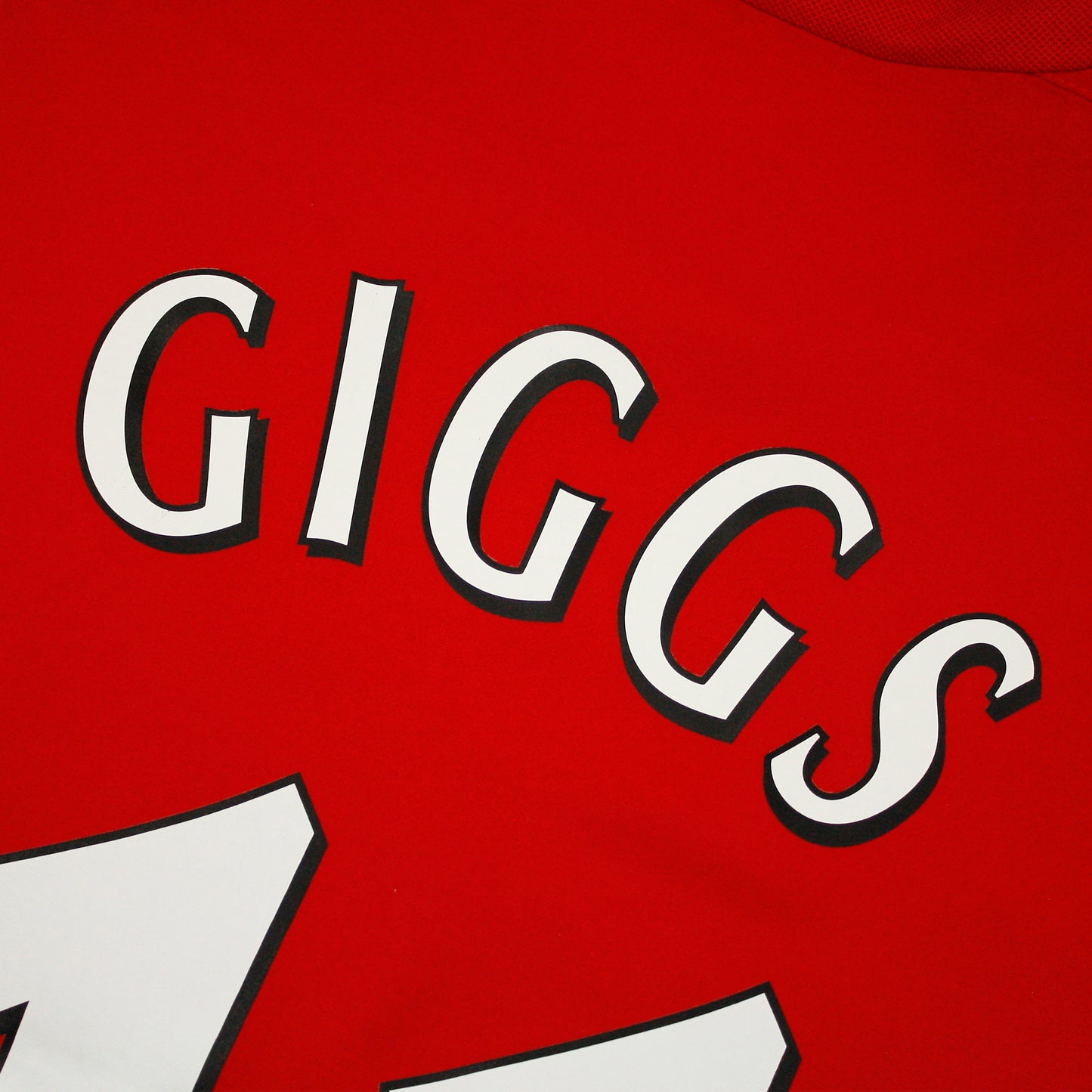 Manchester United 02/04 • Home Shirt • L • Giggs #11