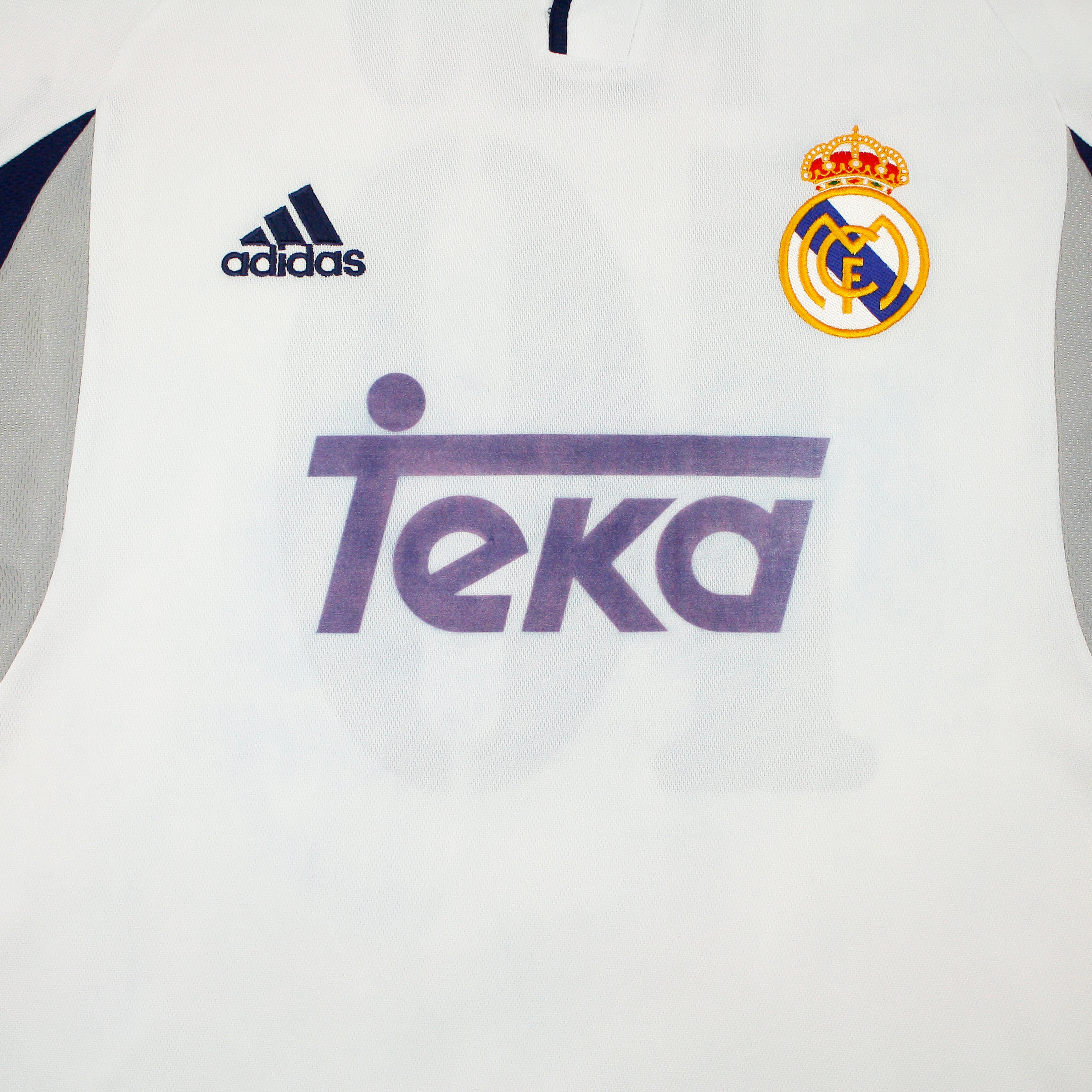 Real Madrid 00/01 • Home Shirt • M • Figo #10 – Real Vintage Football