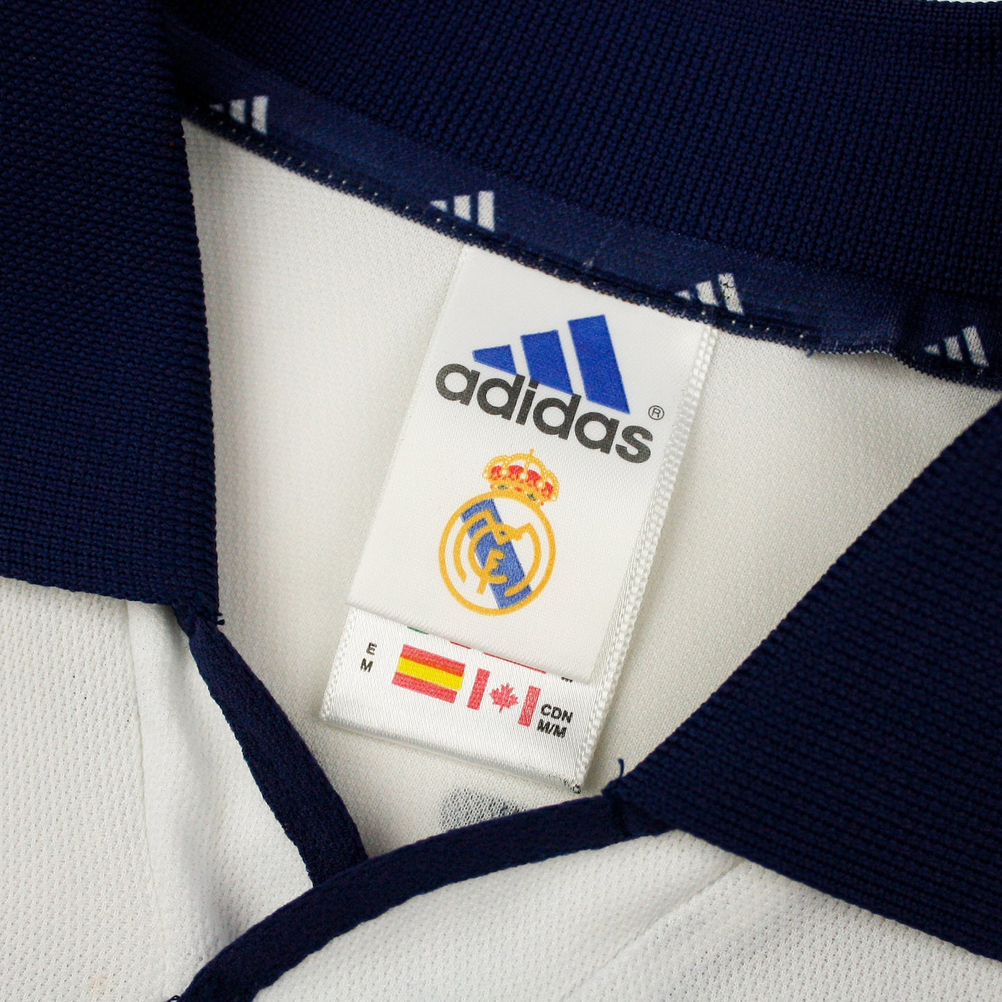 Real Madrid 00/01 • Camiseta Local • M • Figo #10