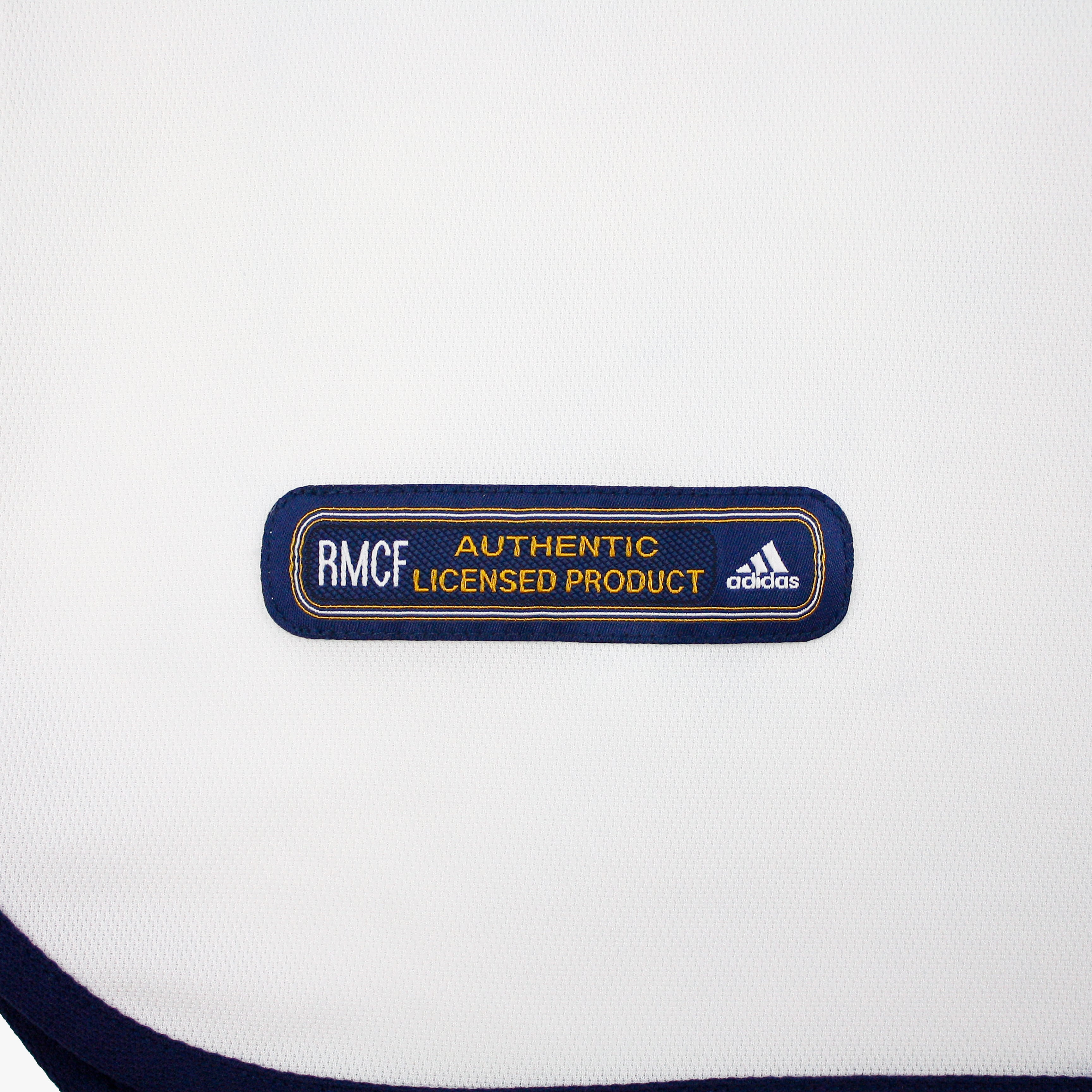 Real Madrid 00/01 • Camiseta Local • M • Figo #10 – Real Vintage