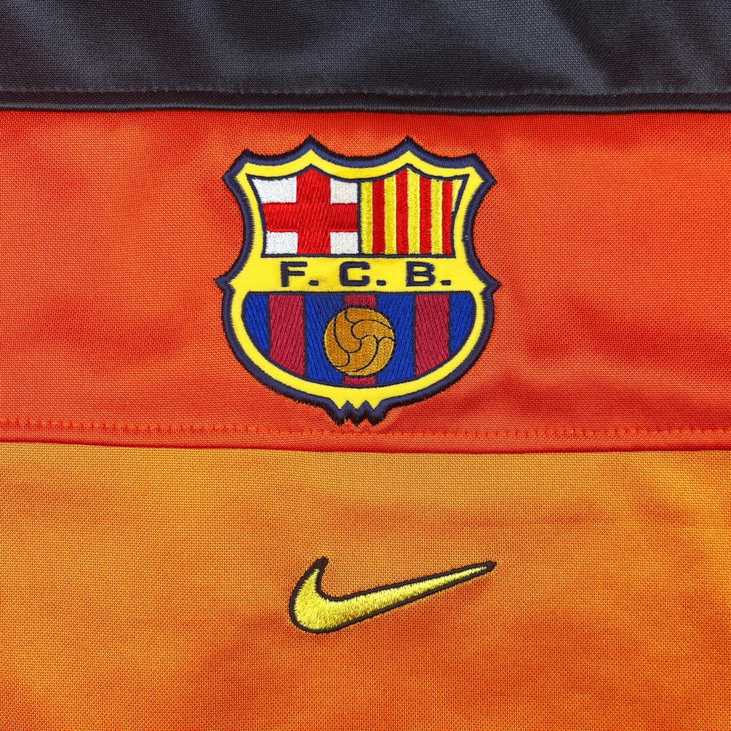 Barcelona 99/00 • Goalkeeper Shirt *BNWT* • L