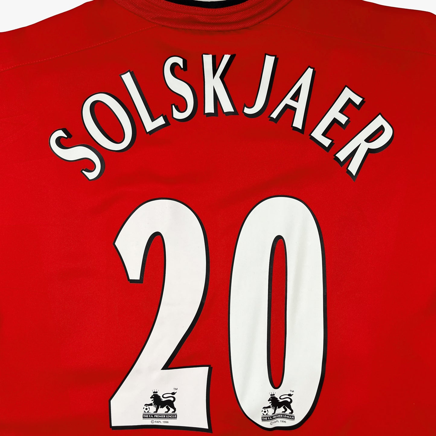 Manchester United 02/04 • Home Shirt • L • Solskjaer #20