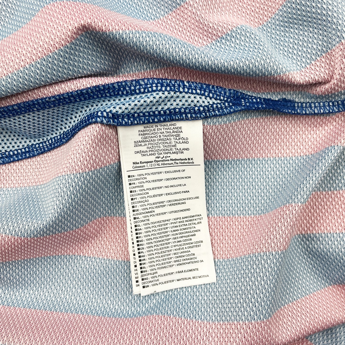 Barcelona 11/12 • Home Shirt • L • Xavi #6