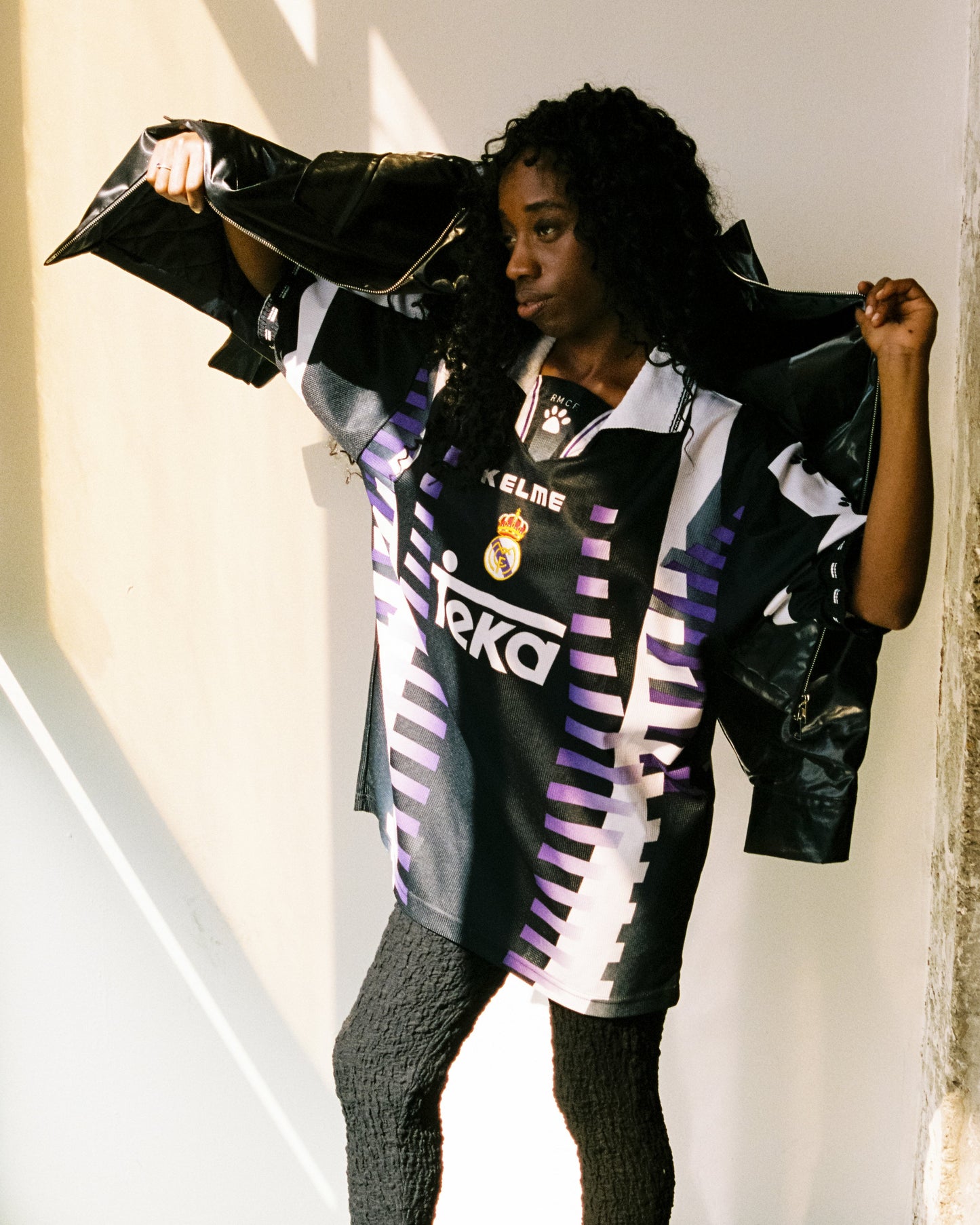 Real Madrid 97/98 • Third Shirt • M