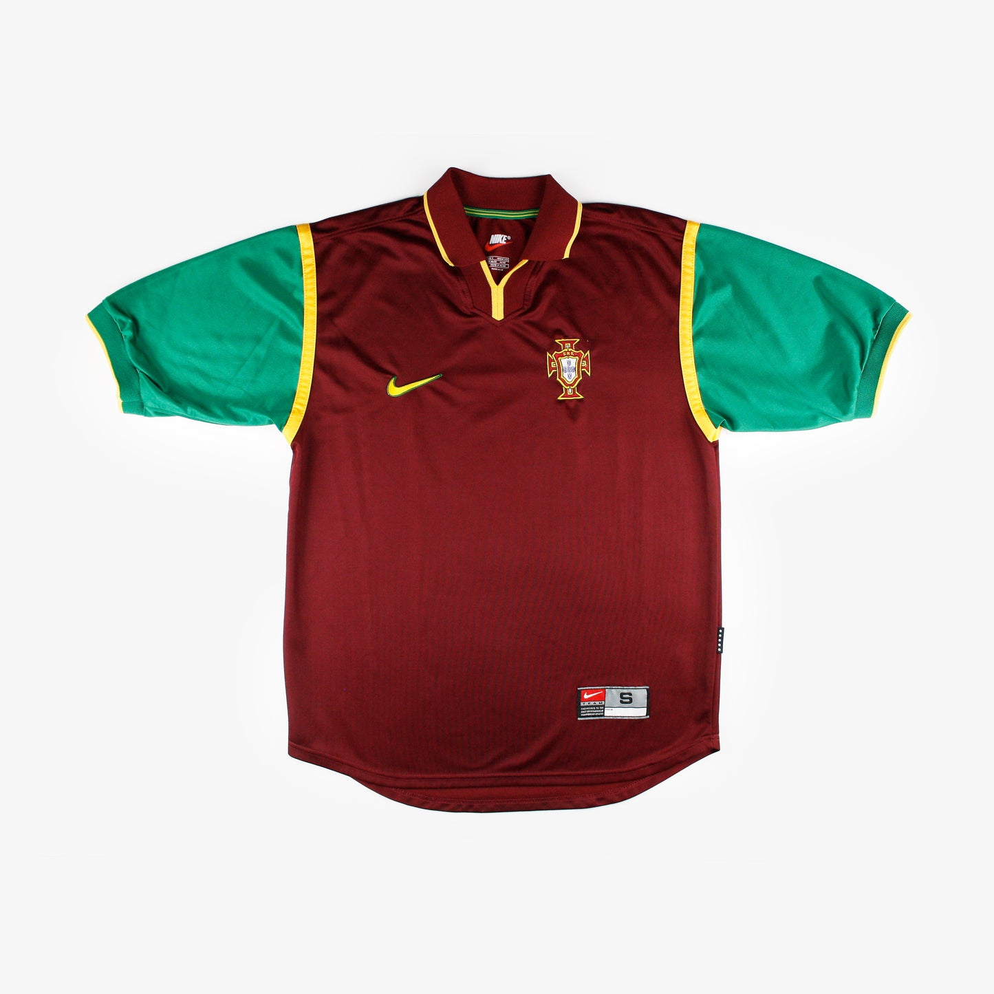 Portugal 98/00 • Home Shirt • S