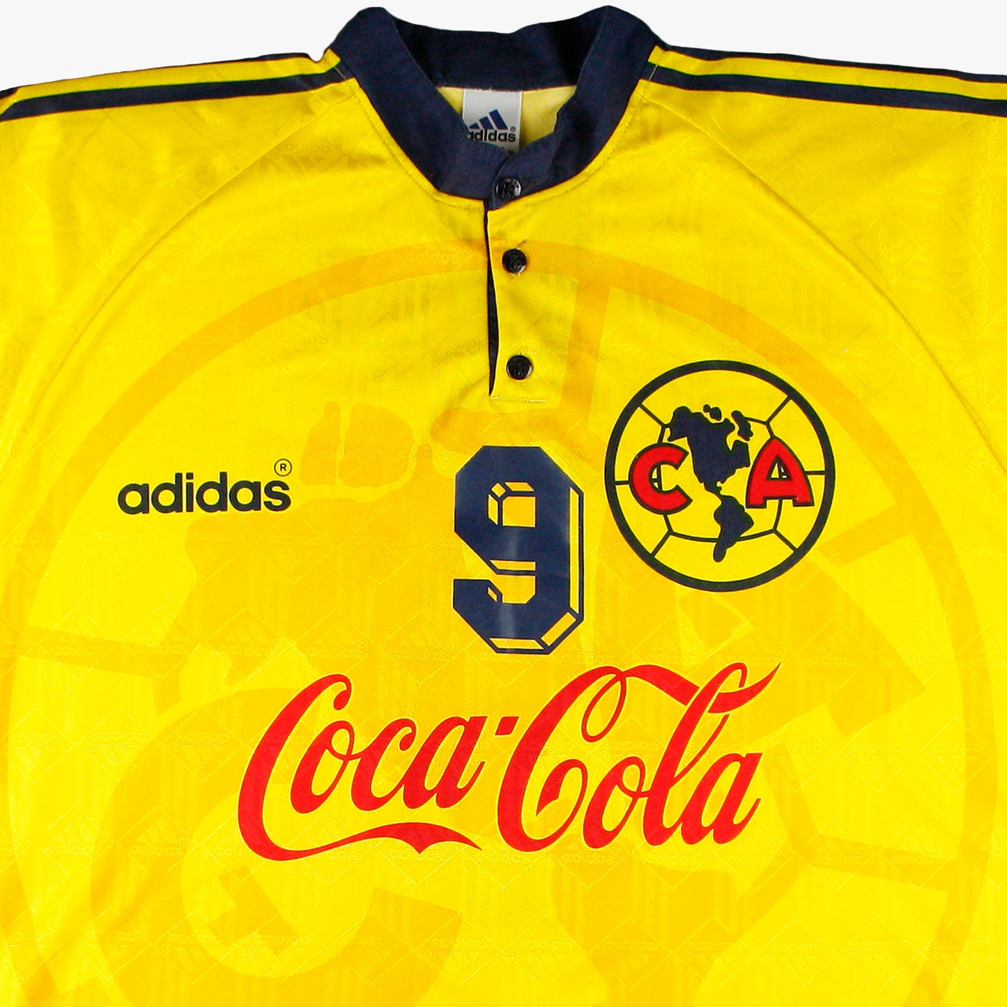 Club América 96/98 • Home Shirt • L • #9