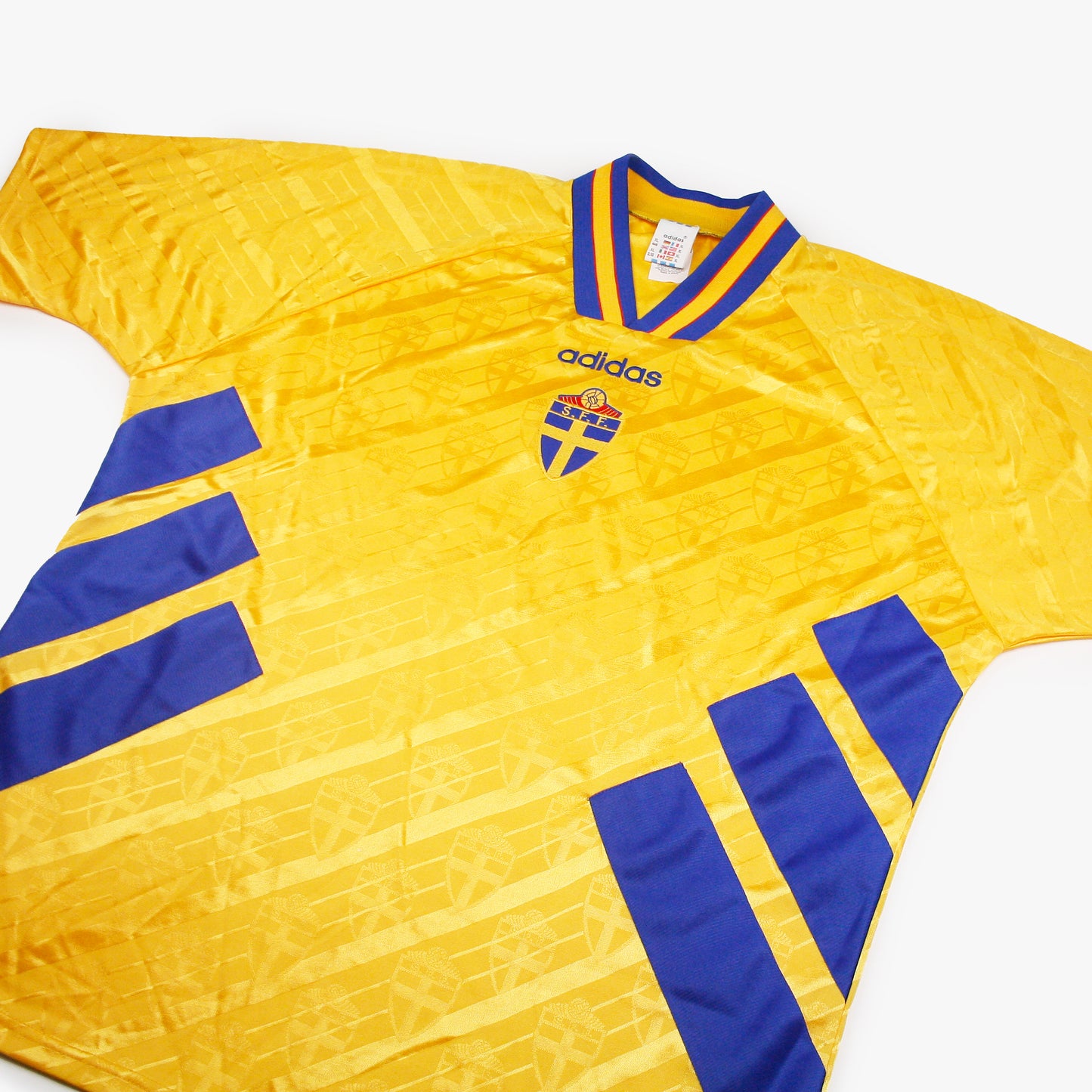 Sweden 94/96 • Home Shirt • XL
