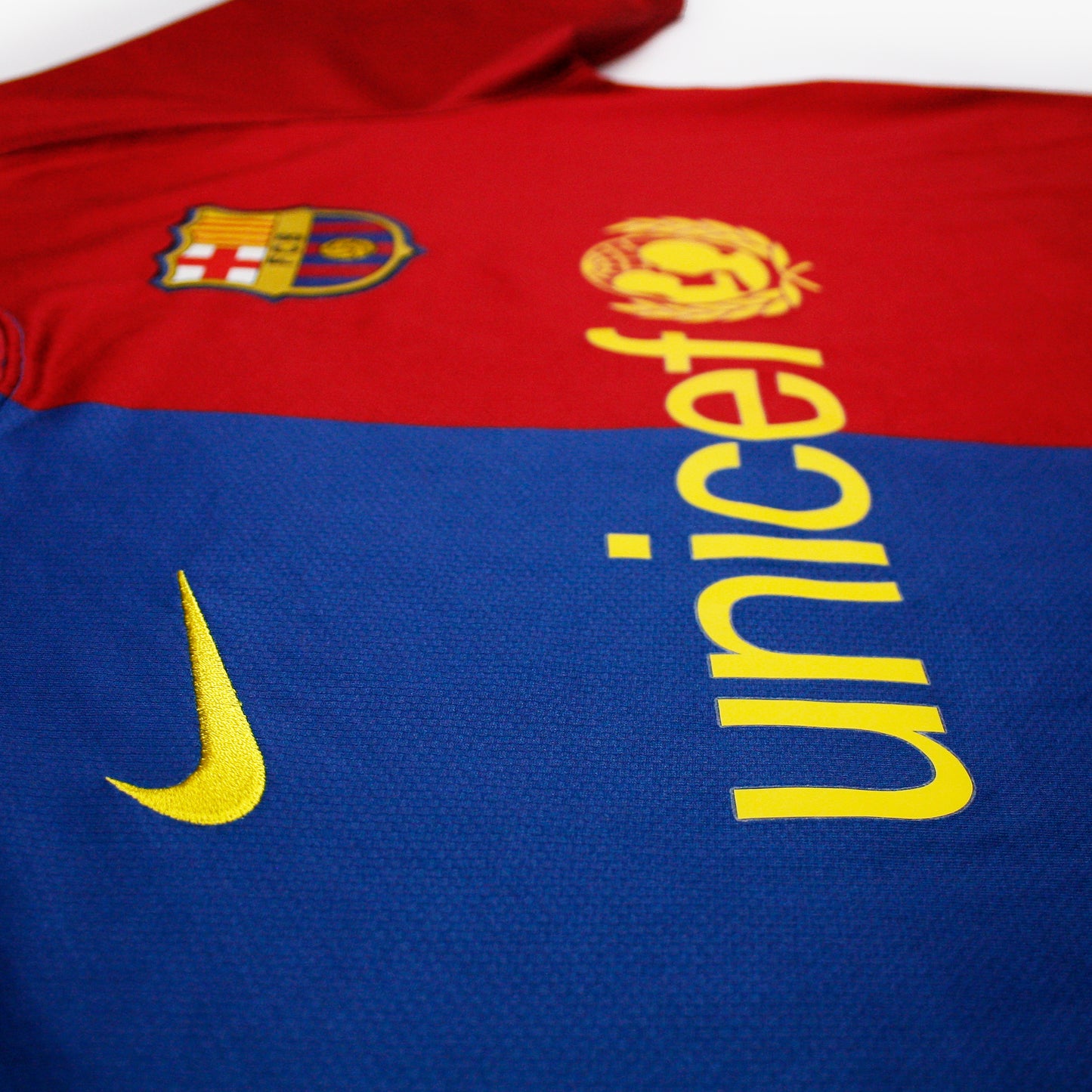 Barcelona 08/09 • Home Shirt • M