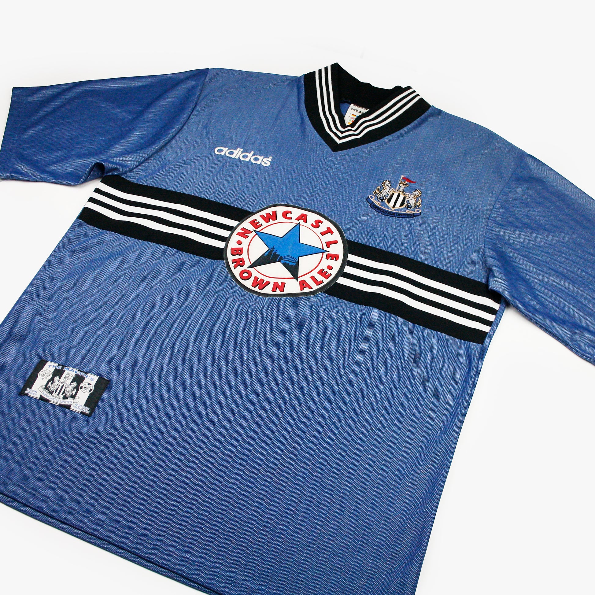 Newcastle United away soccer jersey 1996 - 1997 Asprilla