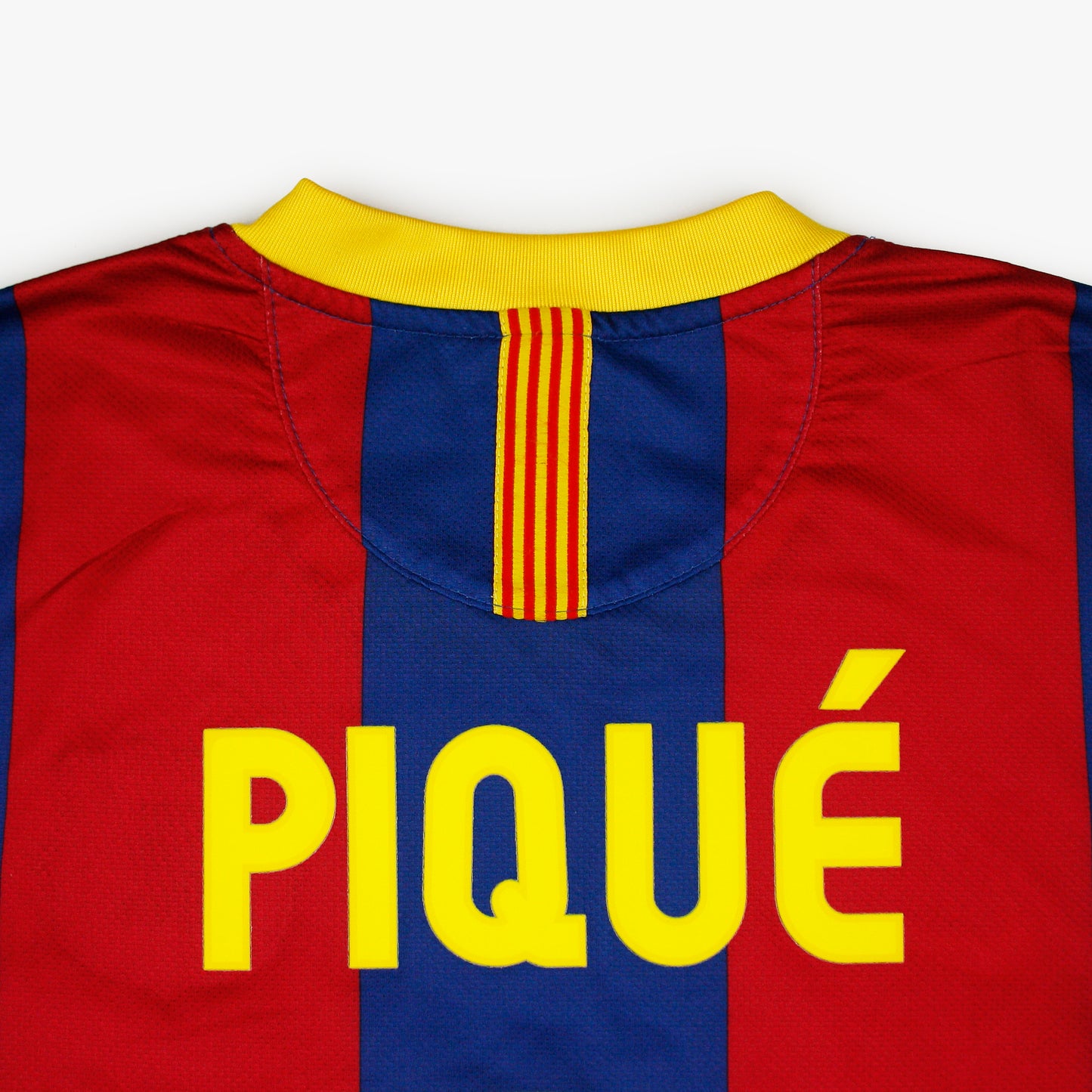 Barcelona 10/11 • Camiseta Local • M • Piqué #3