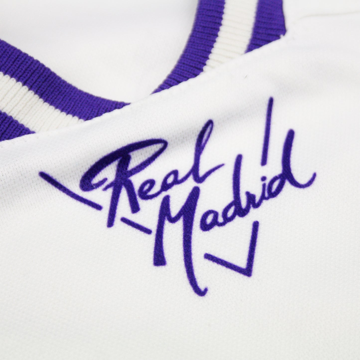 Real Madrid 94/96 • Home Shirt • XL