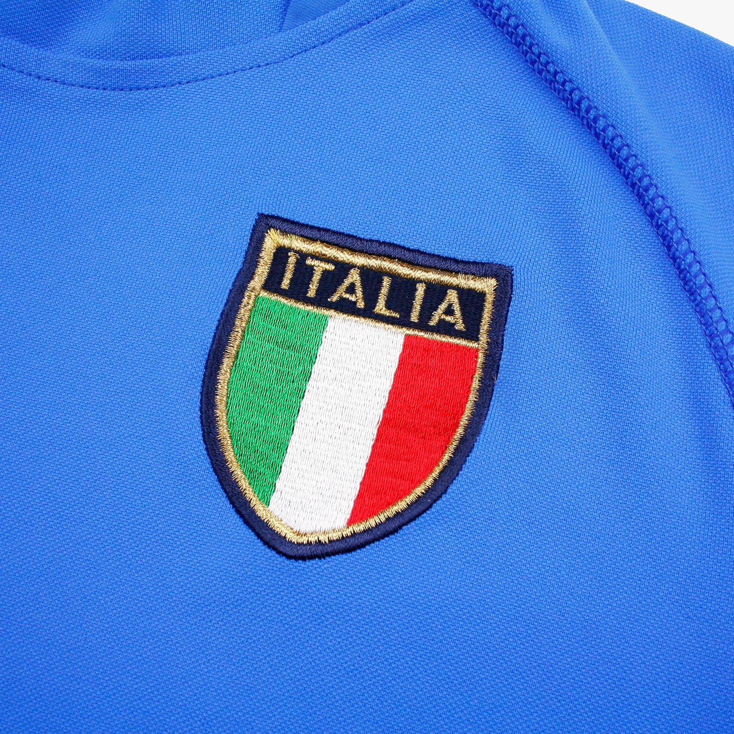 Italy 2002 • Home Shirt • M