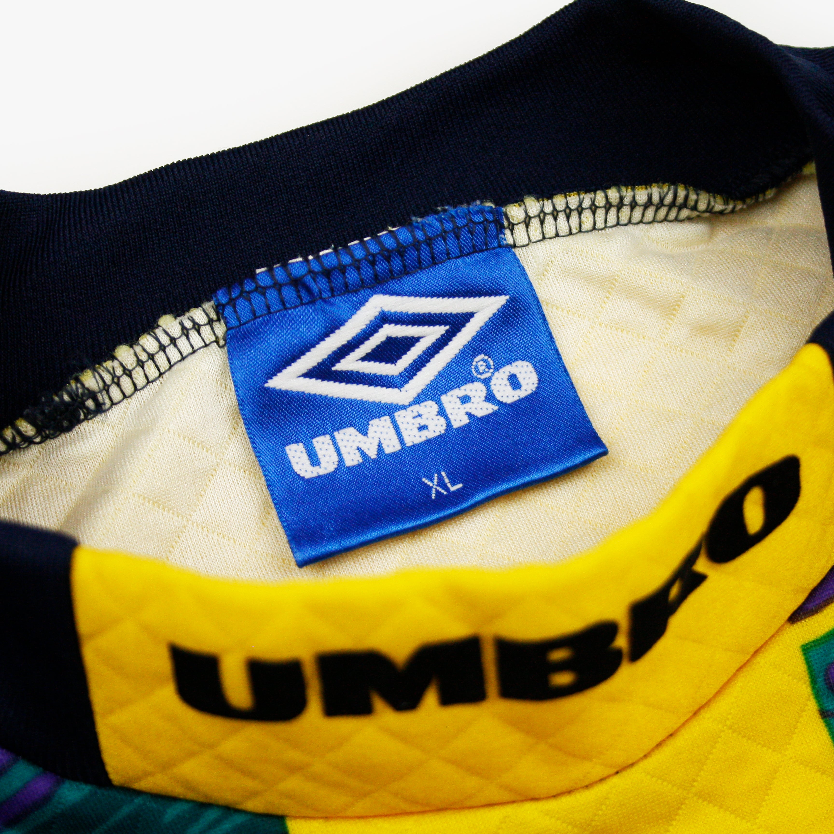 Umbro 90s • Goalkeeper Template Shirt (England) • XL – Real Vintage Football