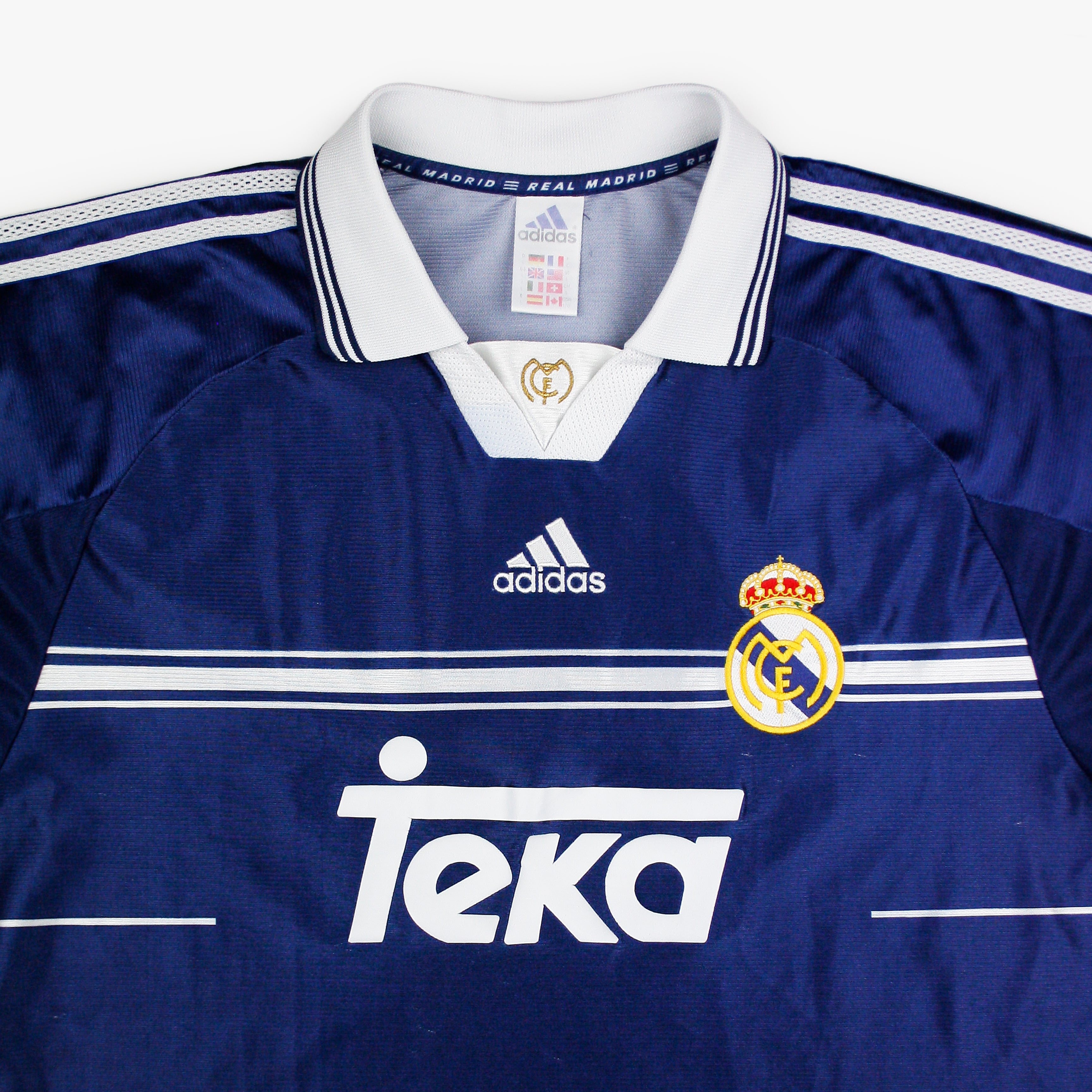 Real Madrid 98/99 • Away Shirt • L