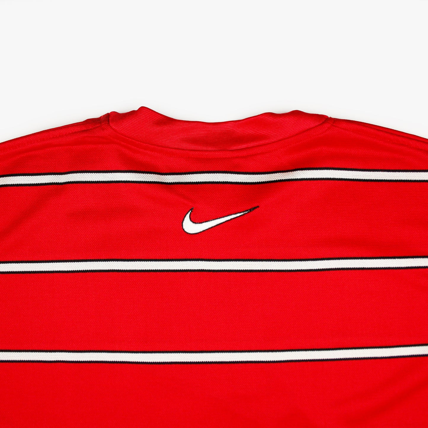 Nike 90s "Swoosh" • Camiseta Entrenamiento • S