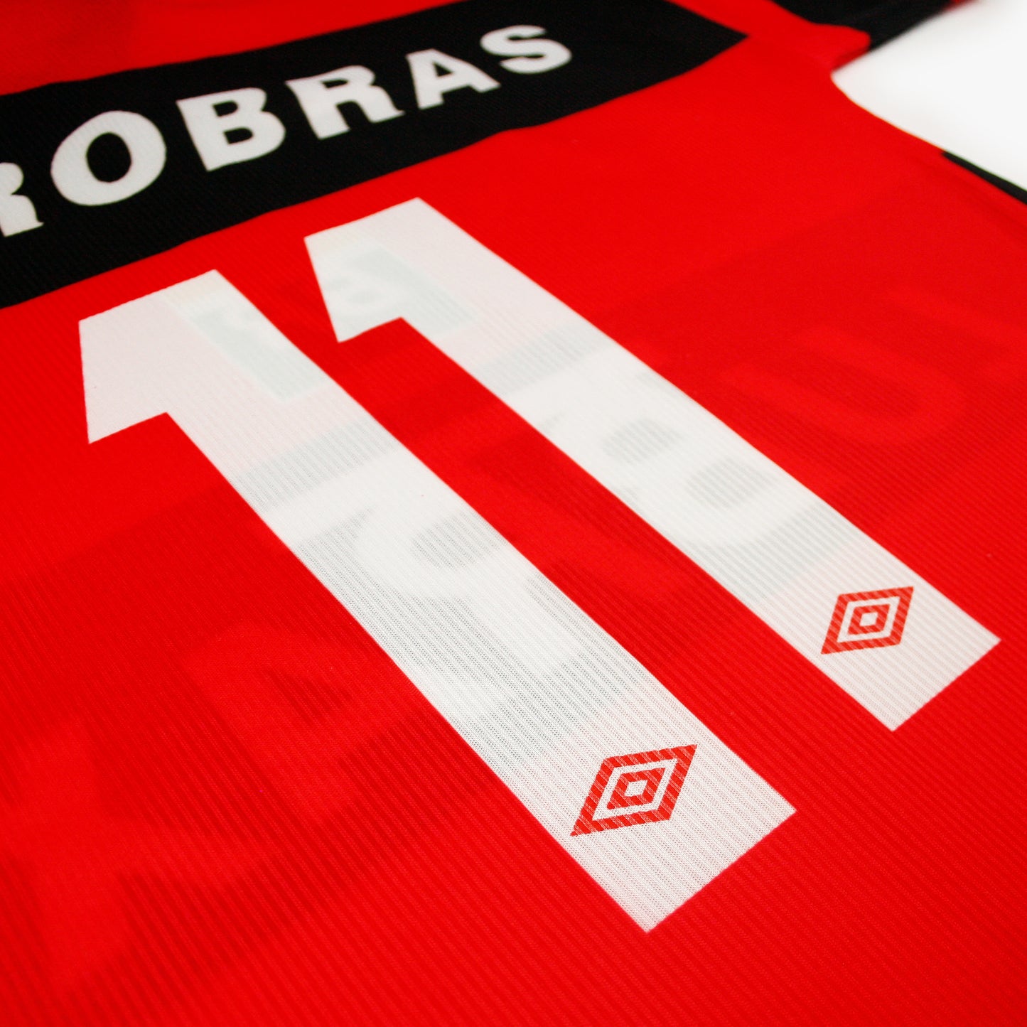 Flamengo 99/00 • Camiseta Local • M • #11 (Romário)