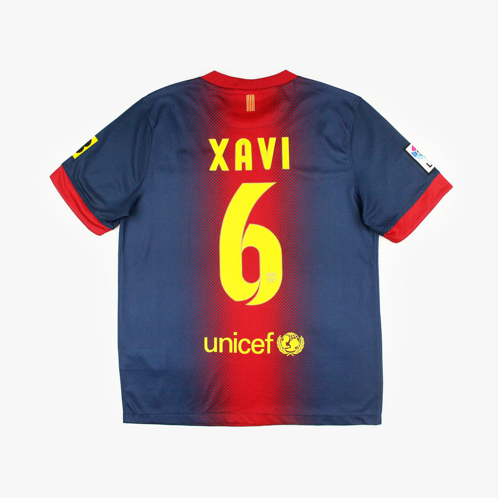 Barcelona 12/13 • Home Shirt • S • Xavi #6 – Real Vintage
